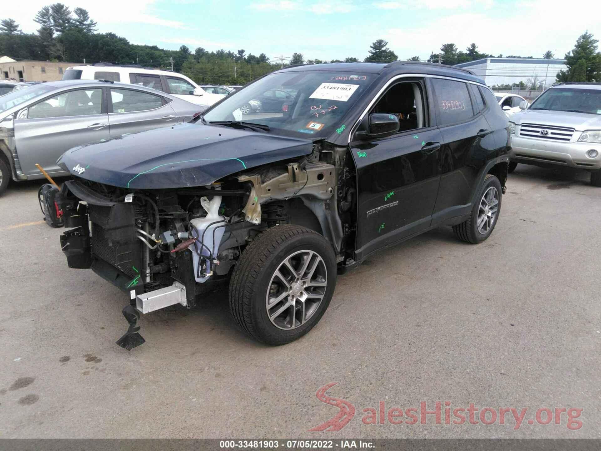 3C4NJDBB9JT100966 2018 JEEP COMPASS