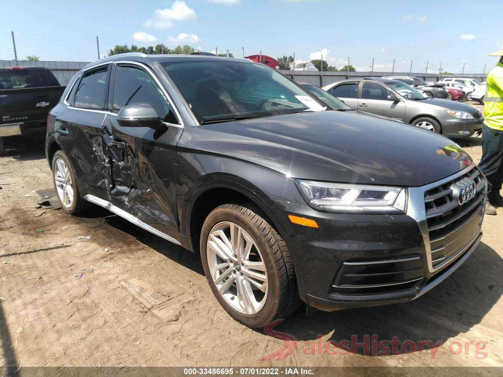 WA1BNAFY2J2217224 2018 AUDI Q5