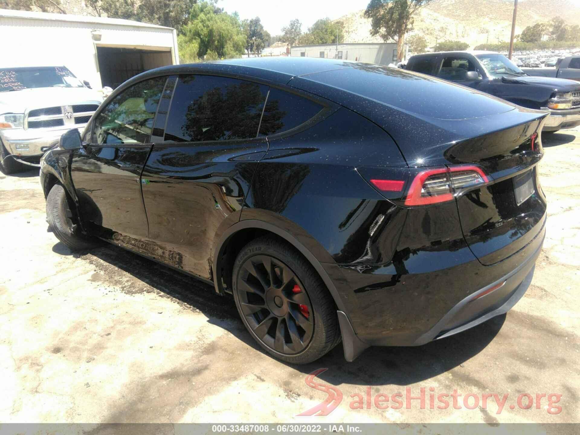 7SAYGDEE5NF351153 2022 TESLA MODEL Y