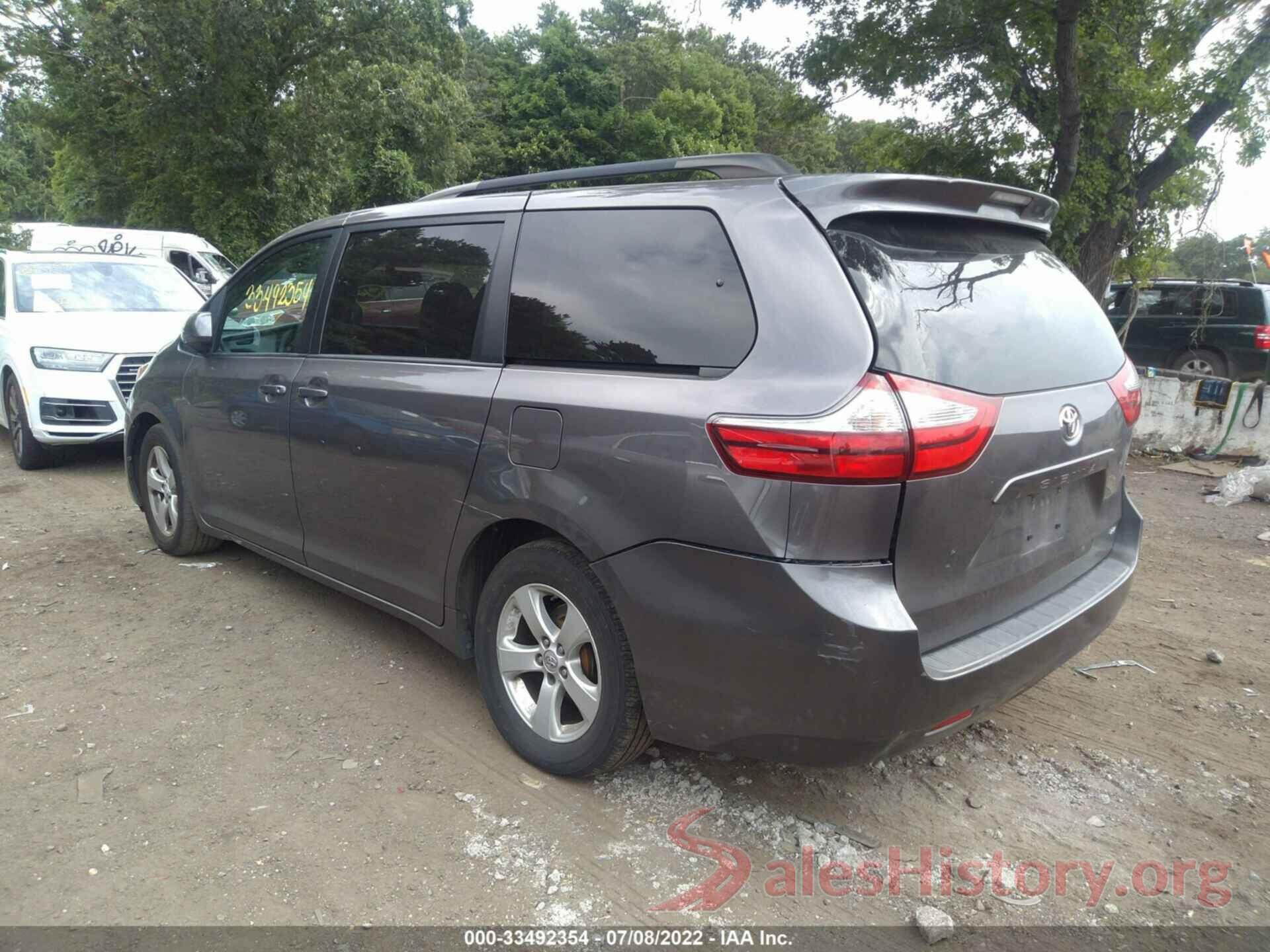 5TDKZ3DC8HS796803 2017 TOYOTA SIENNA