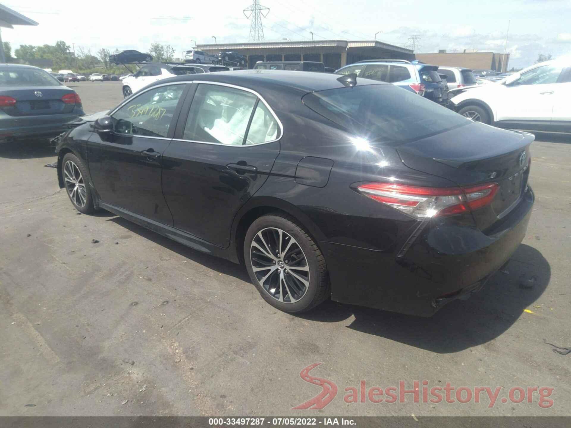 4T1B11HK7JU025422 2018 TOYOTA CAMRY