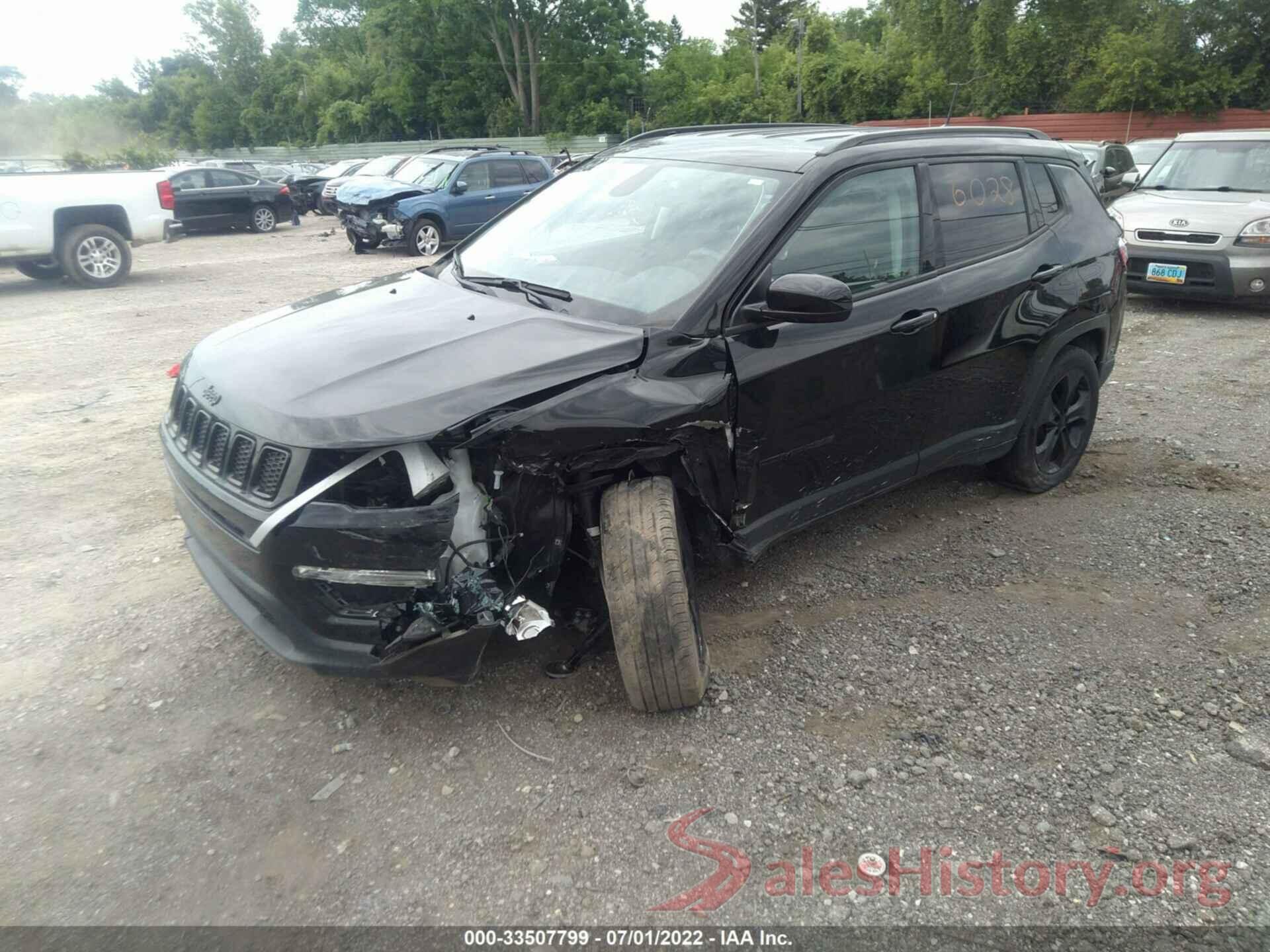 3C4NJDBBXJT326028 2018 JEEP COMPASS