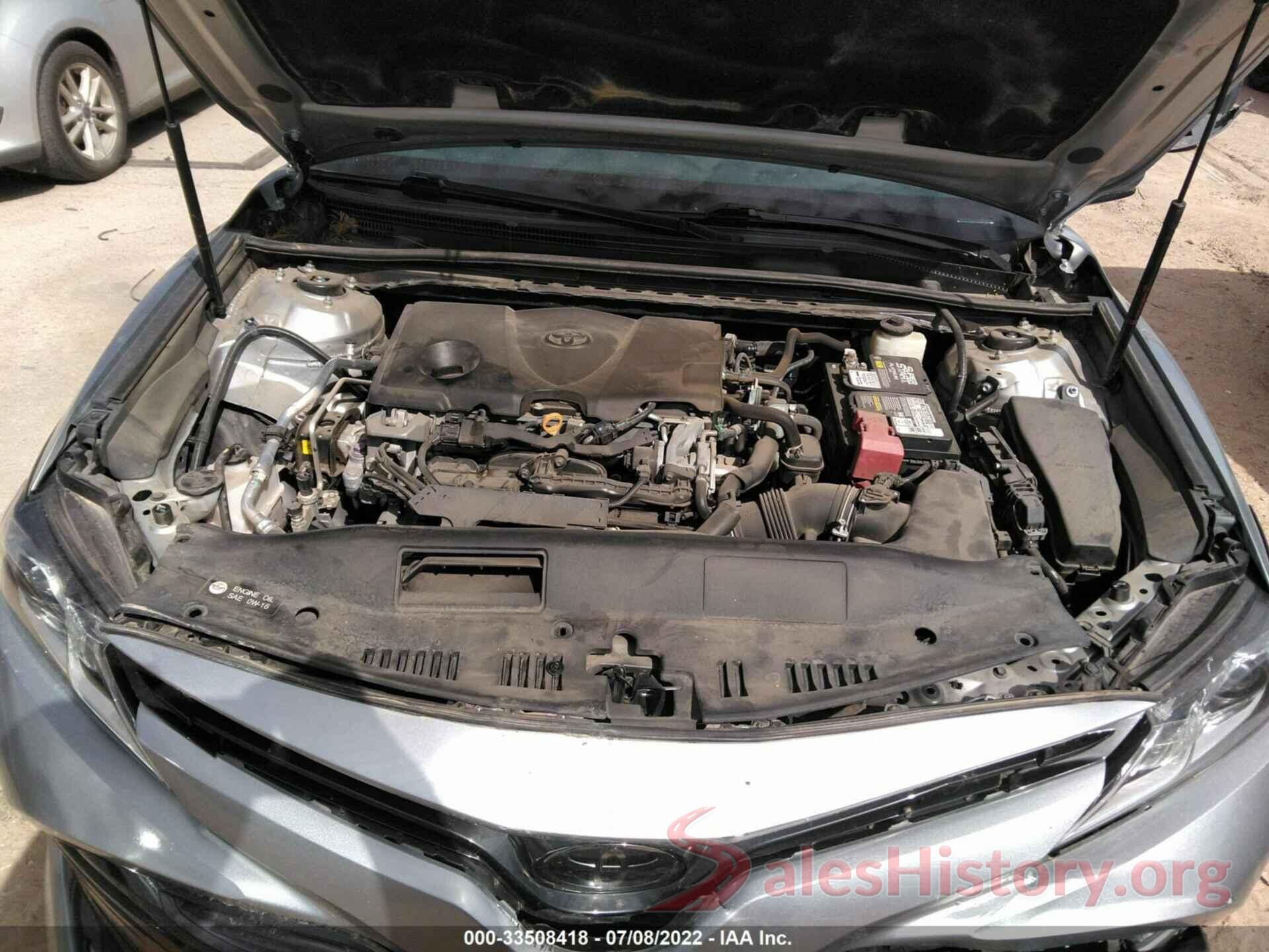 4T1B11HK9JU084410 2018 TOYOTA CAMRY