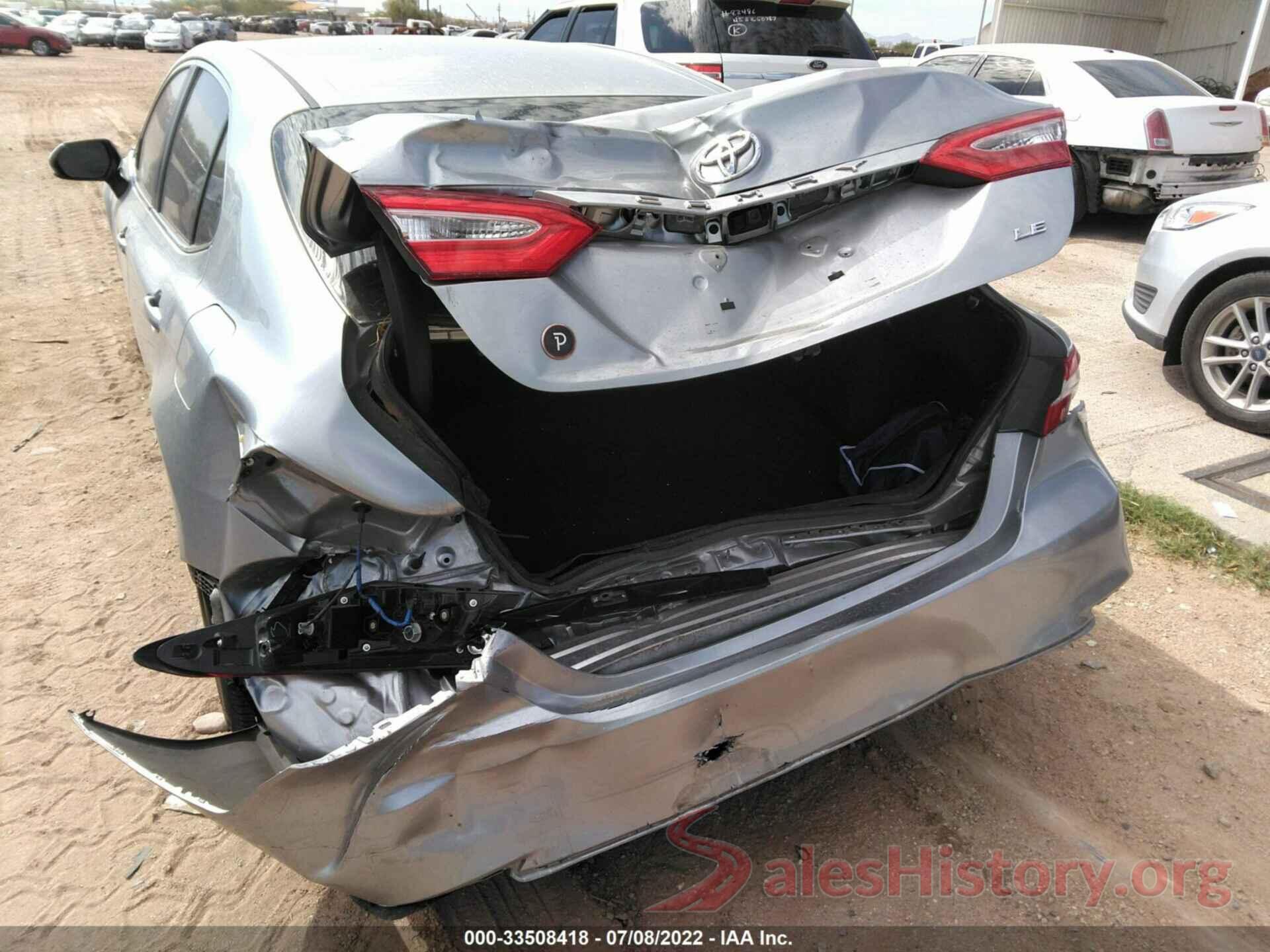 4T1B11HK9JU084410 2018 TOYOTA CAMRY