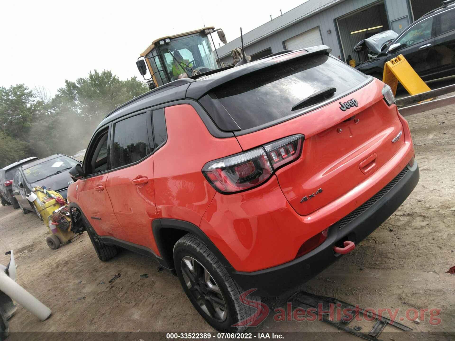 3C4NJDDB6JT264110 2018 JEEP COMPASS