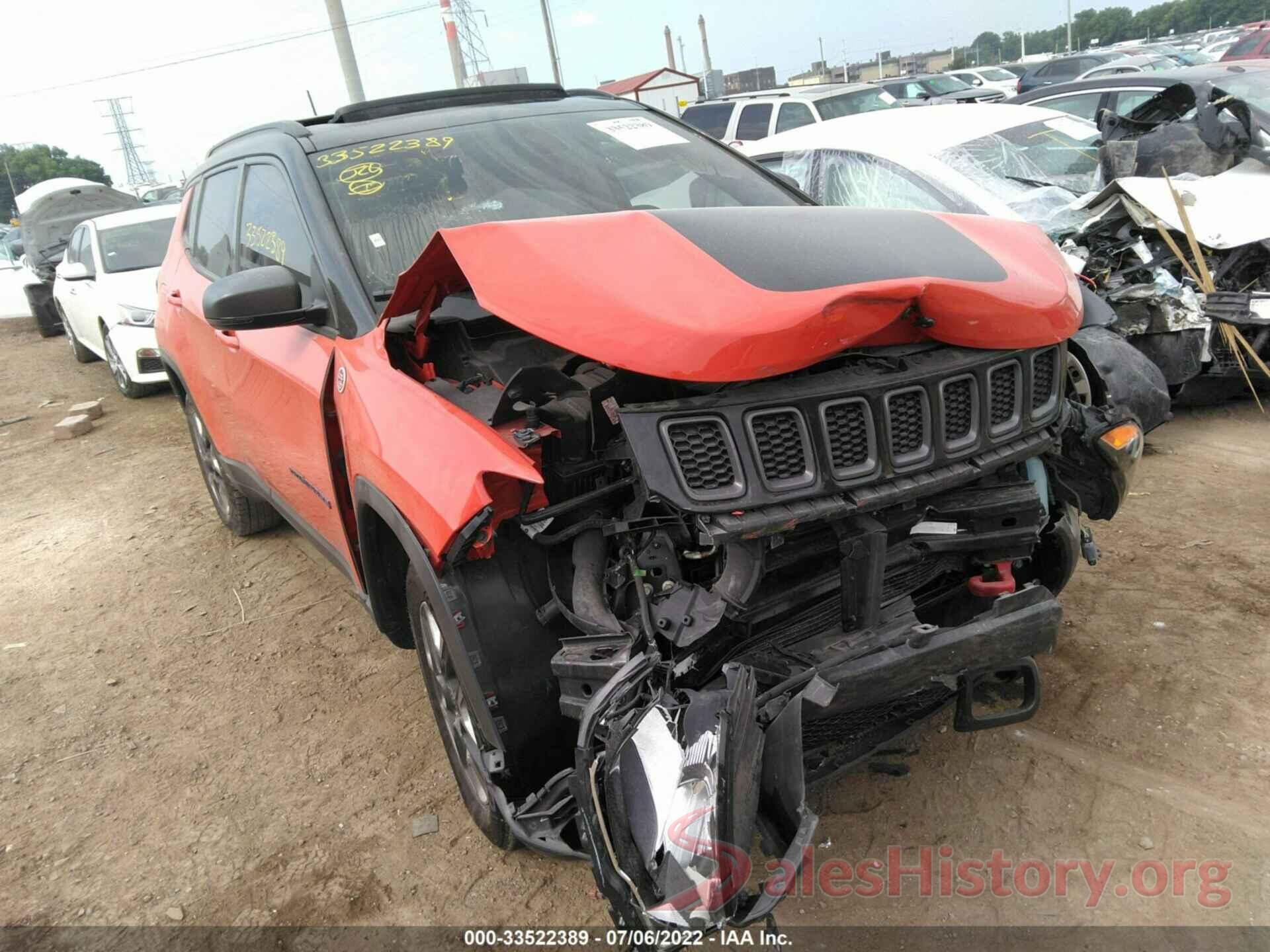 3C4NJDDB6JT264110 2018 JEEP COMPASS