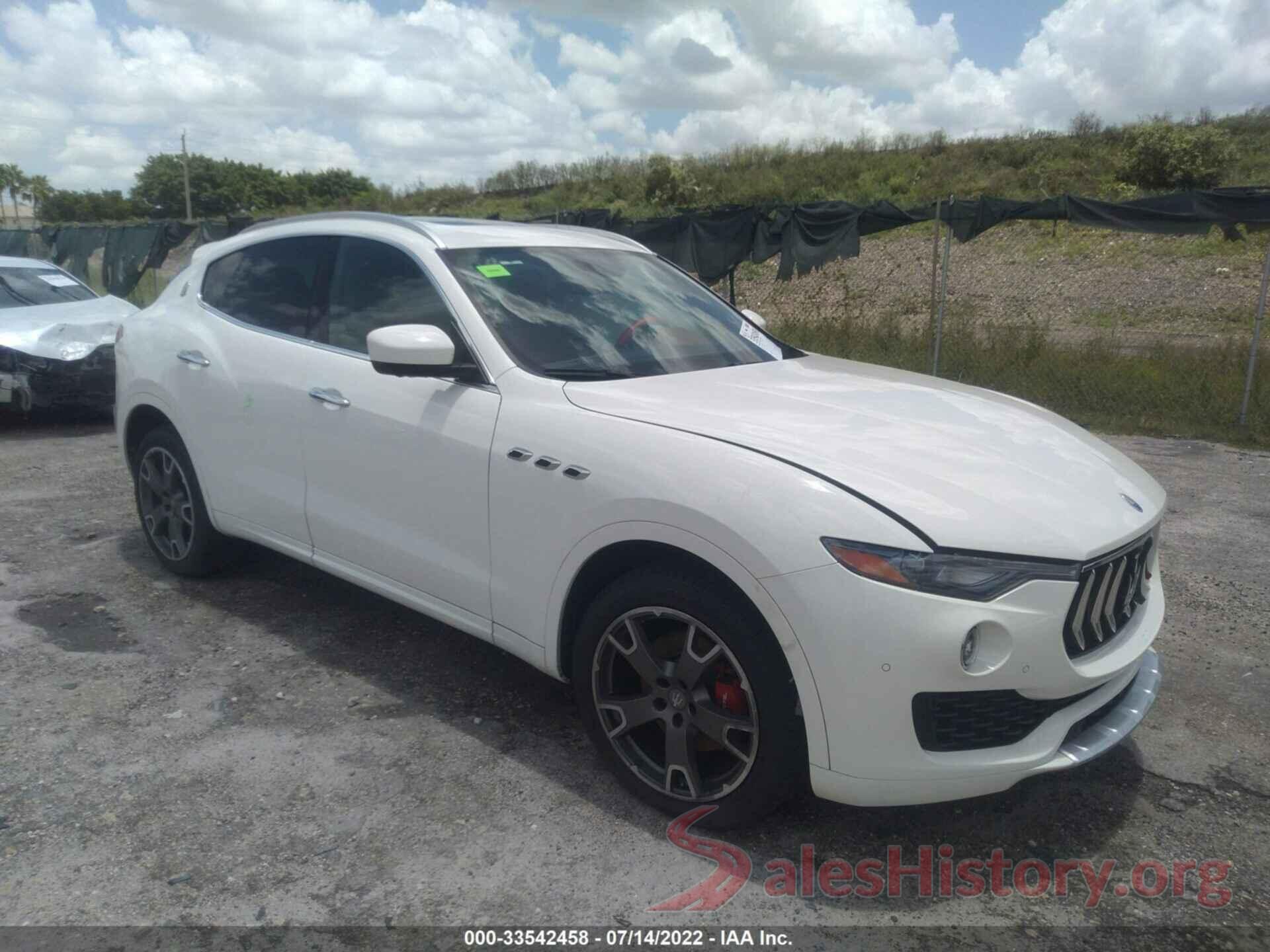 ZN661XUSXHX215642 2017 MASERATI LEVANTE