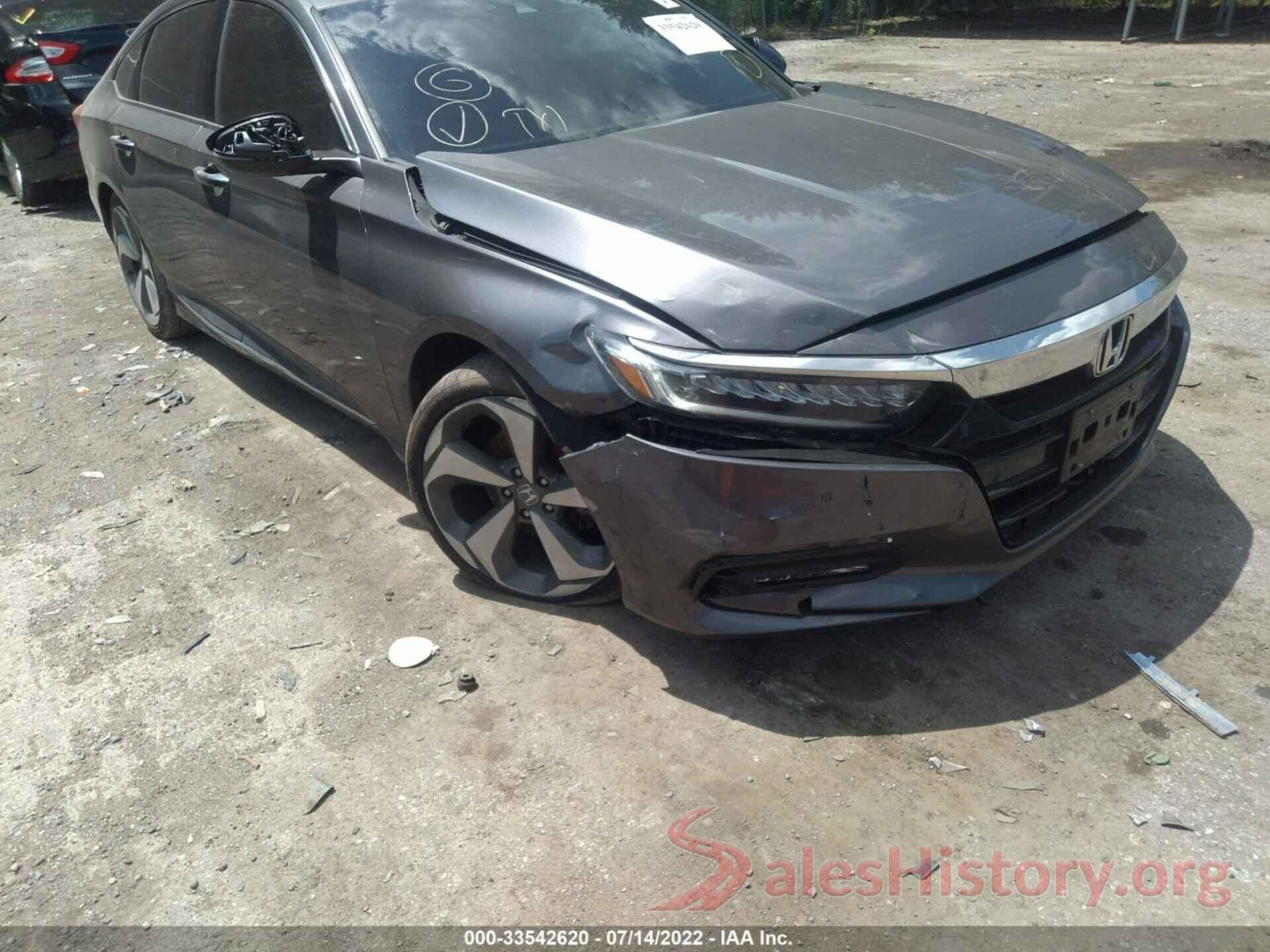 1HGCV2F91KA033863 2019 HONDA ACCORD SEDAN