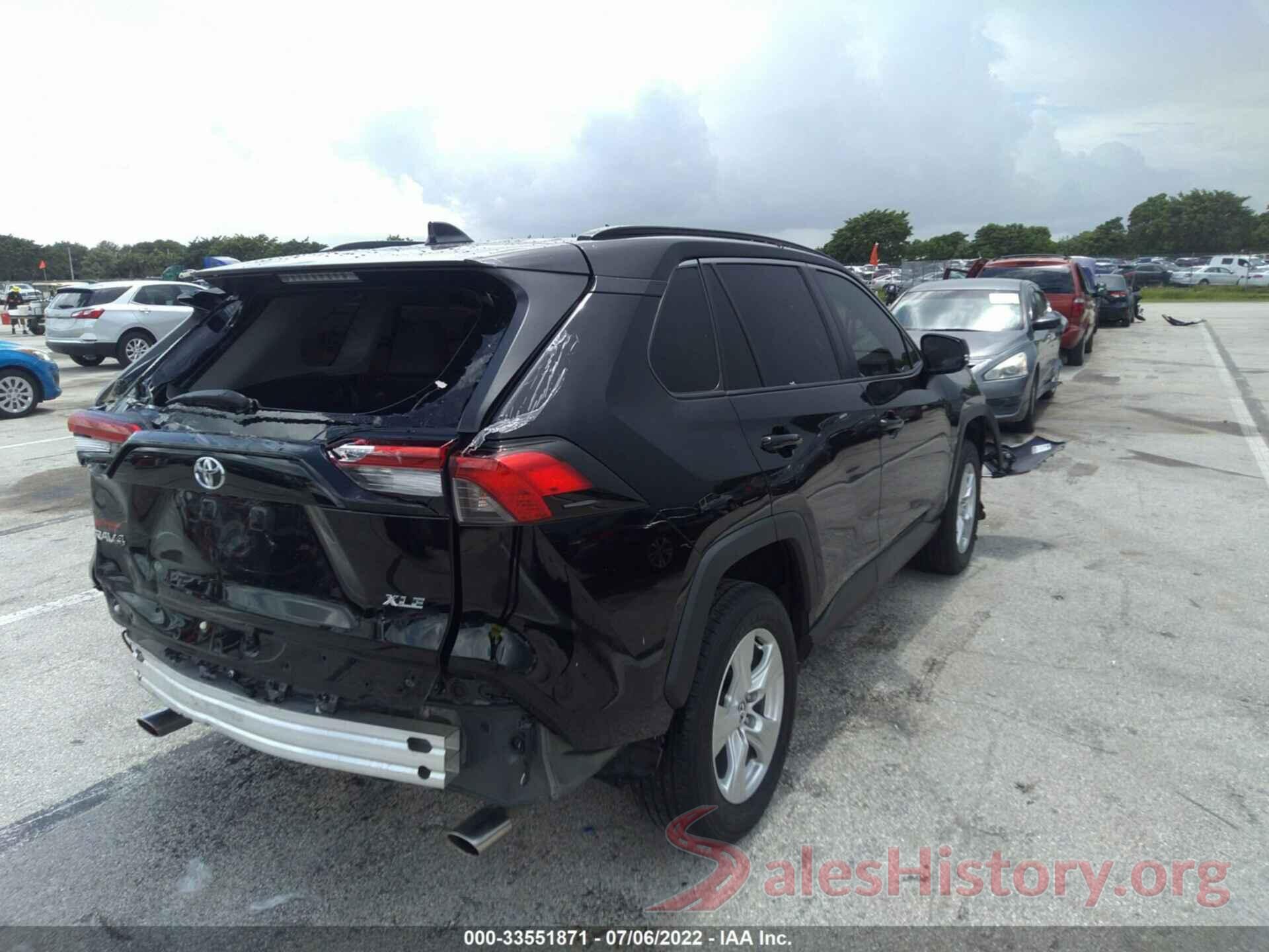 2T3W1RFV4MC093669 2021 TOYOTA RAV4