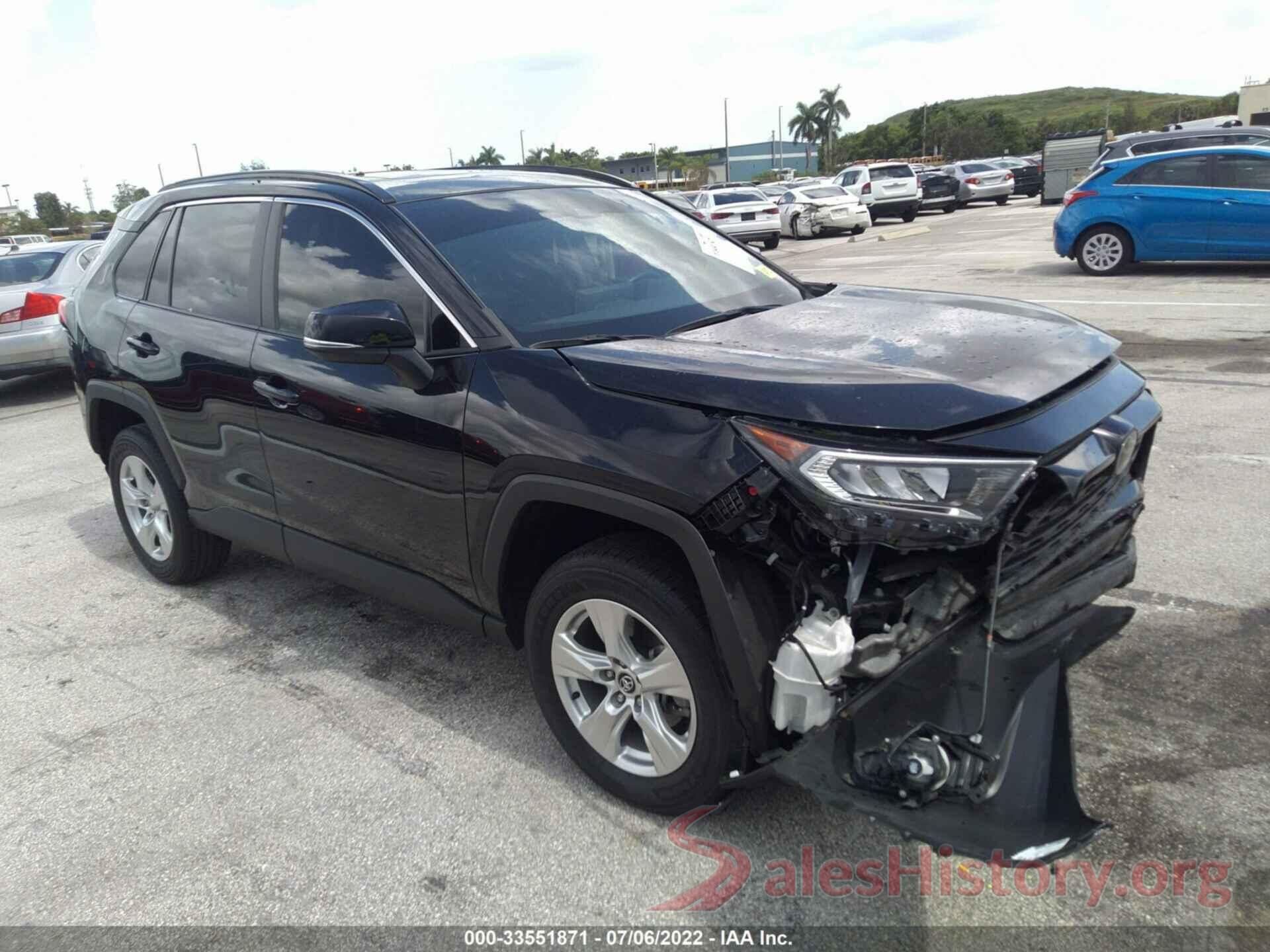 2T3W1RFV4MC093669 2021 TOYOTA RAV4