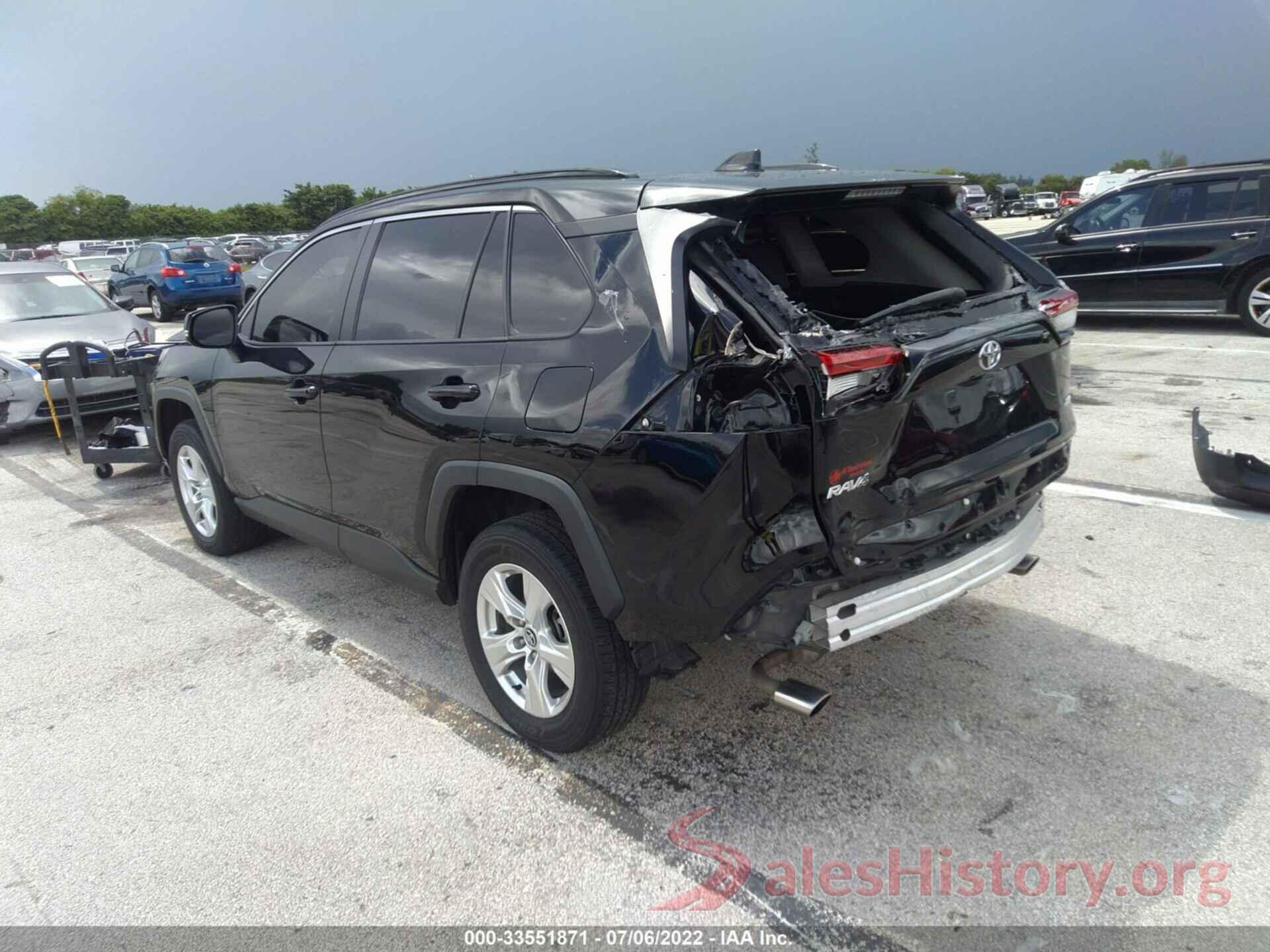 2T3W1RFV4MC093669 2021 TOYOTA RAV4