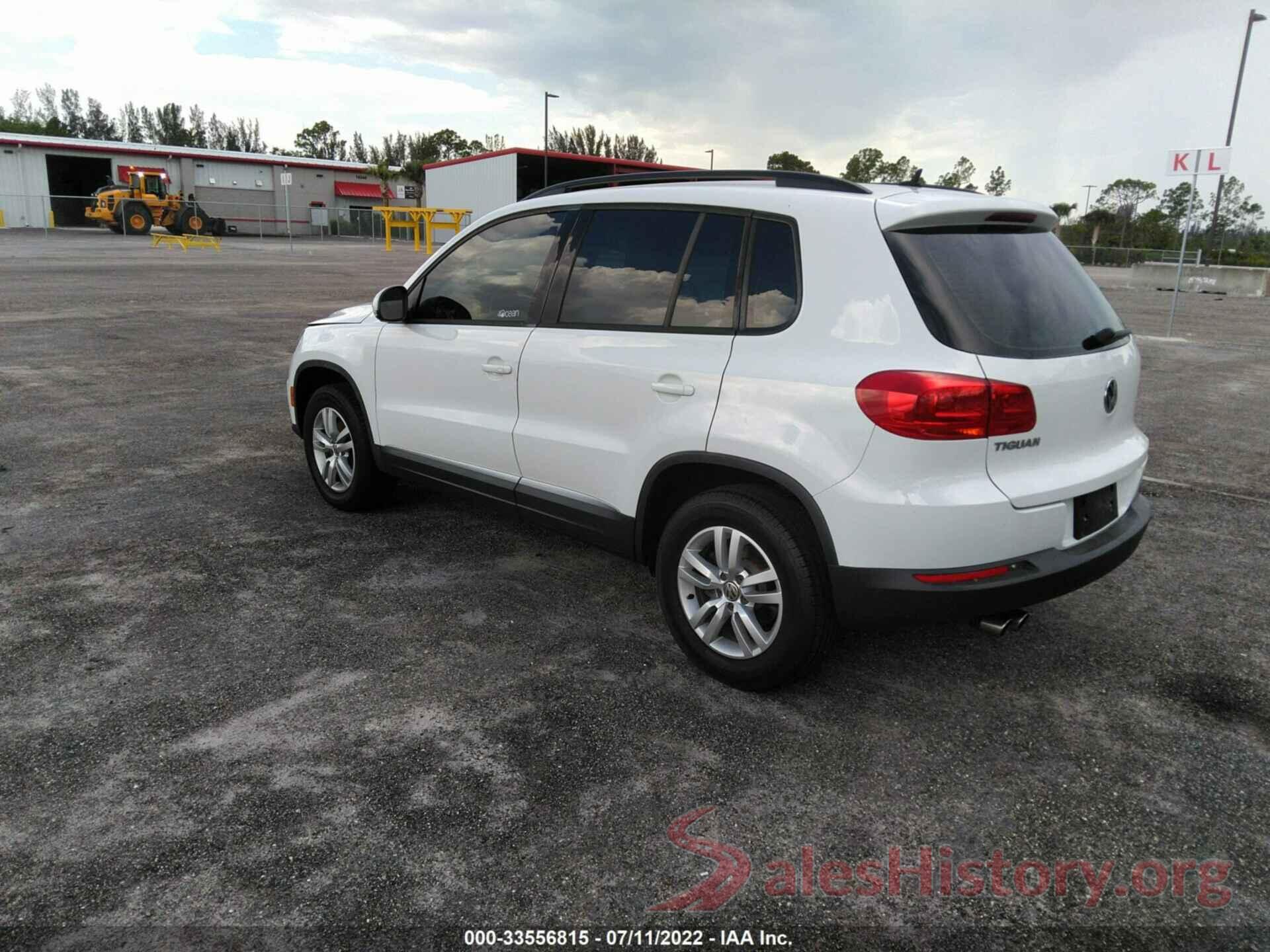 WVGAV7AX8GW004374 2016 VOLKSWAGEN TIGUAN