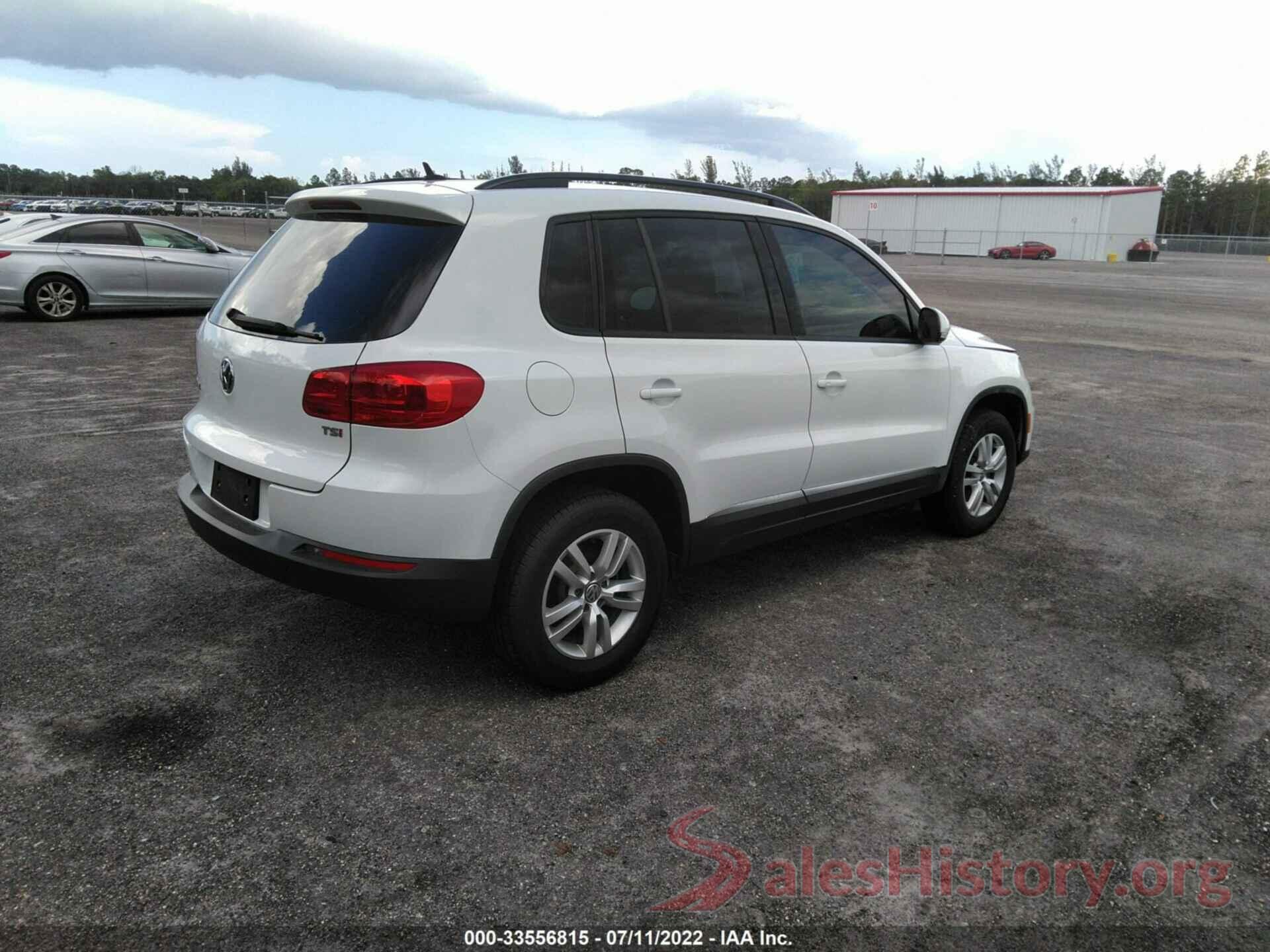 WVGAV7AX8GW004374 2016 VOLKSWAGEN TIGUAN