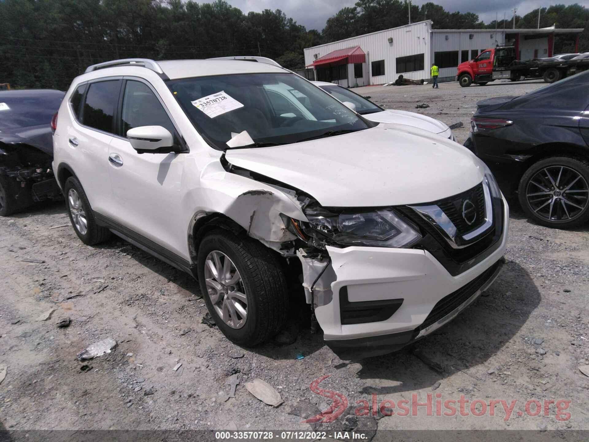 KNMAT2MT9HP582775 2017 NISSAN ROGUE