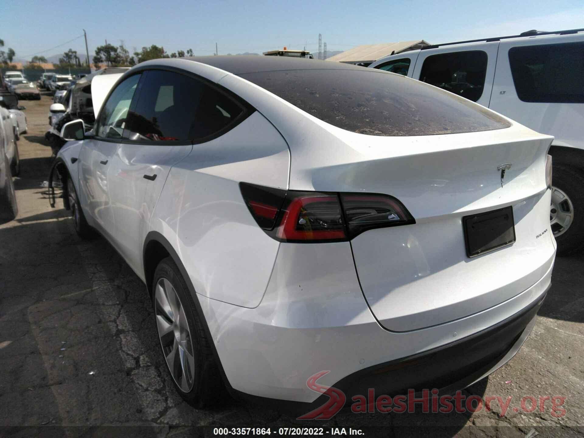 5YJYGDEE9MF094381 2021 TESLA MODEL Y