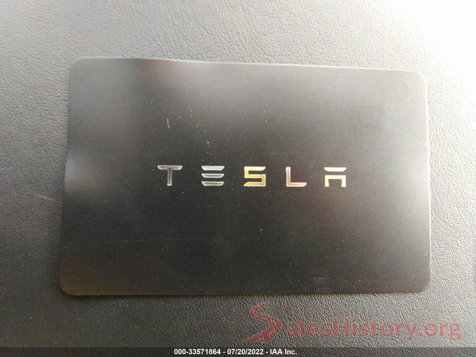 5YJYGDEE9MF094381 2021 TESLA MODEL Y