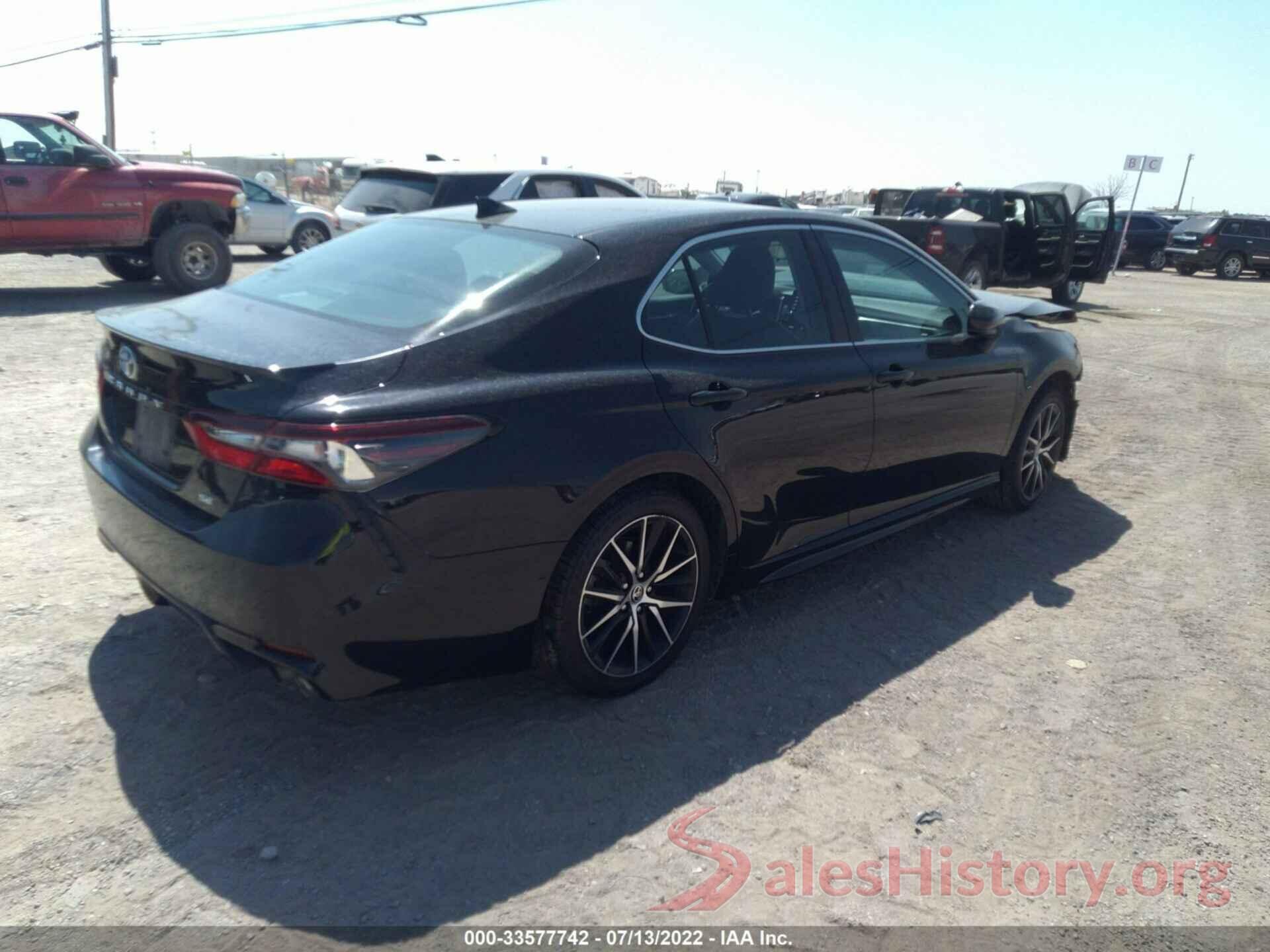 4T1G11AKXMU522954 2021 TOYOTA CAMRY