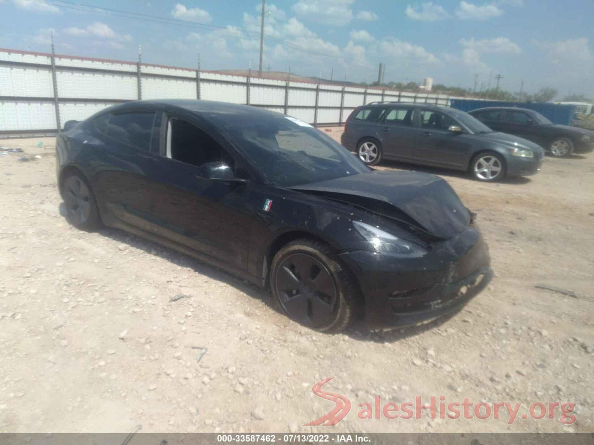 5YJ3E1EB9NF121228 2022 TESLA MODEL 3