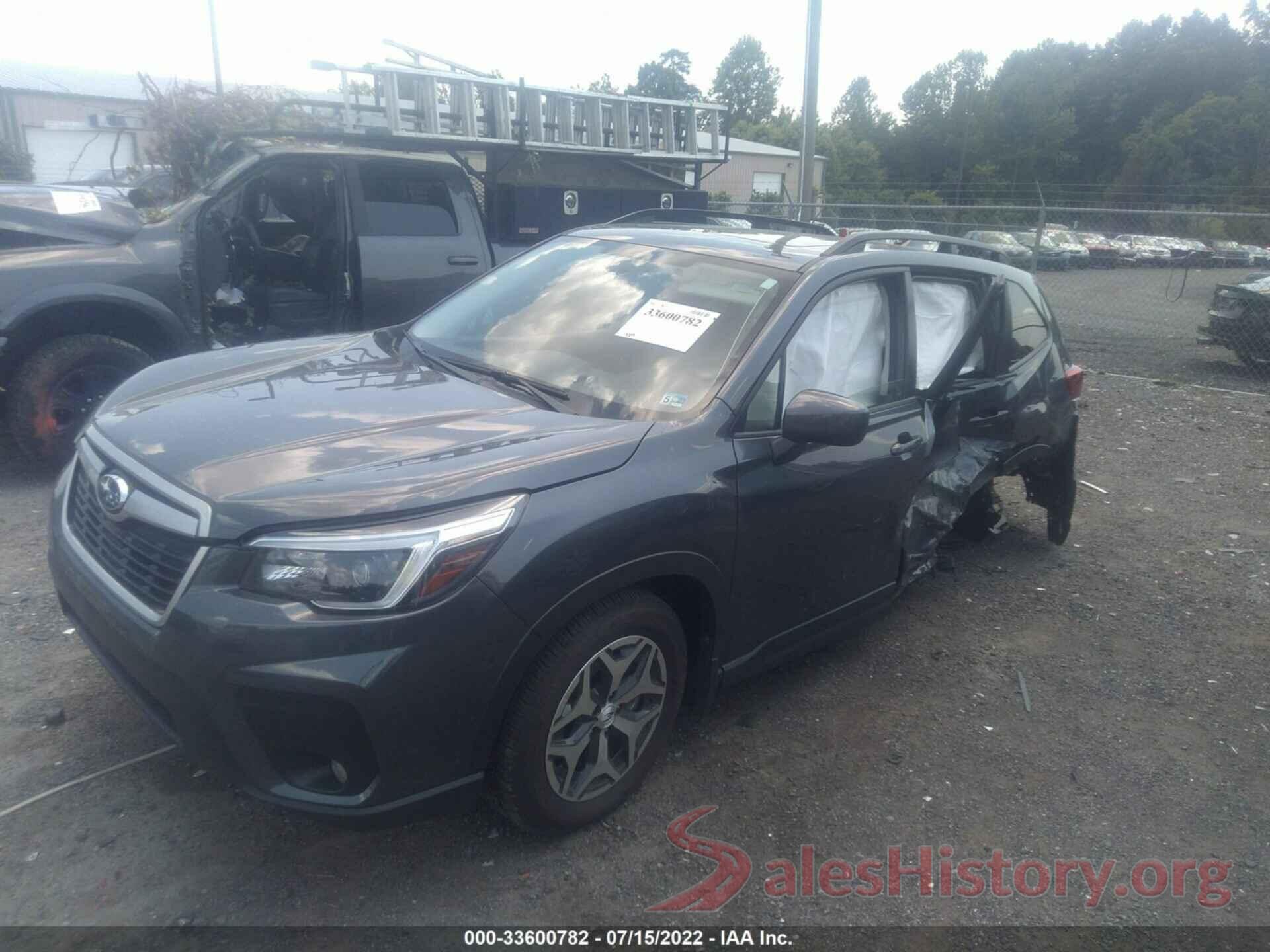 JF2SKAJC8MH531702 2021 SUBARU FORESTER