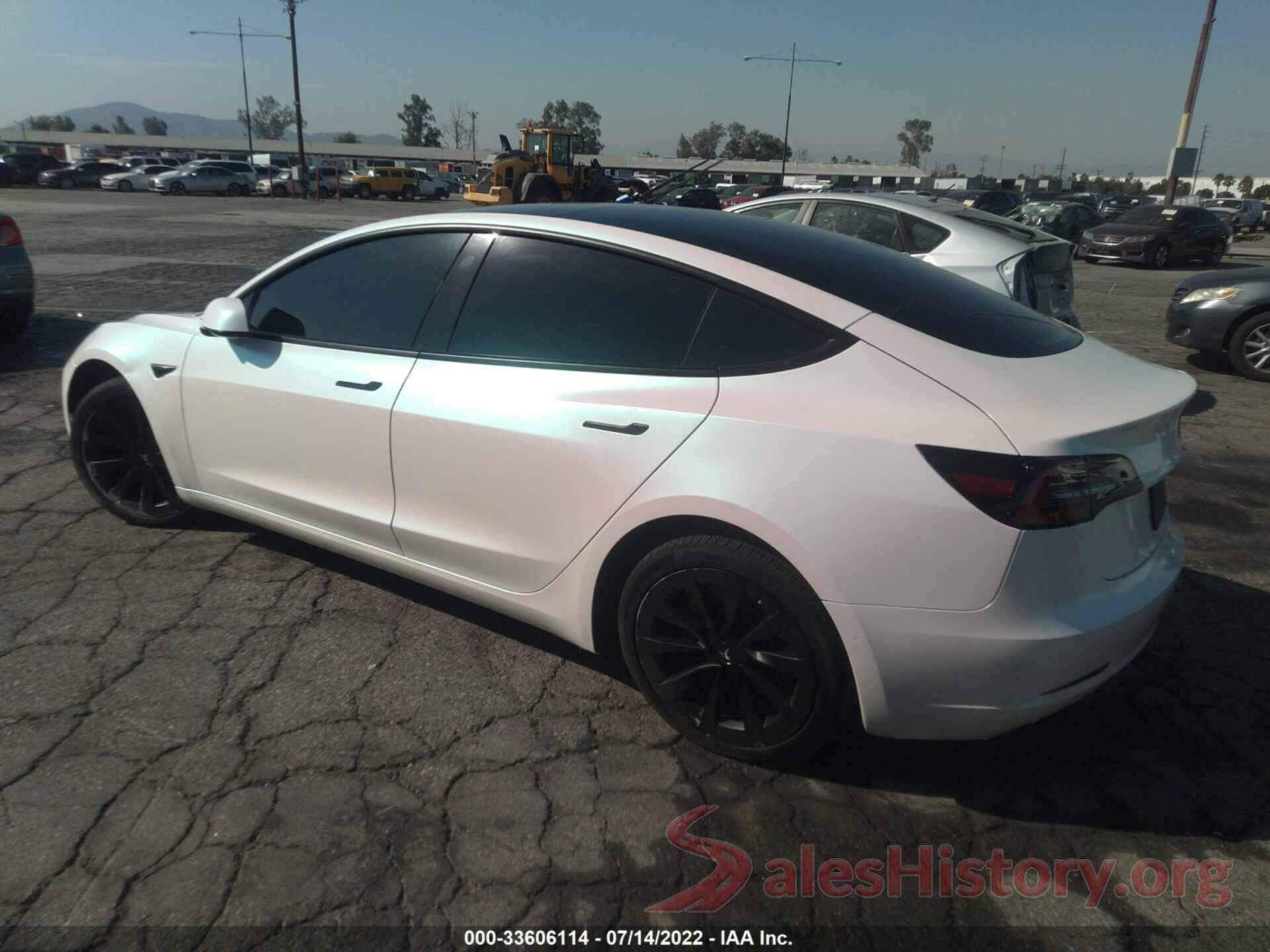 5YJ3E1EB9NF130964 2022 TESLA MODEL 3