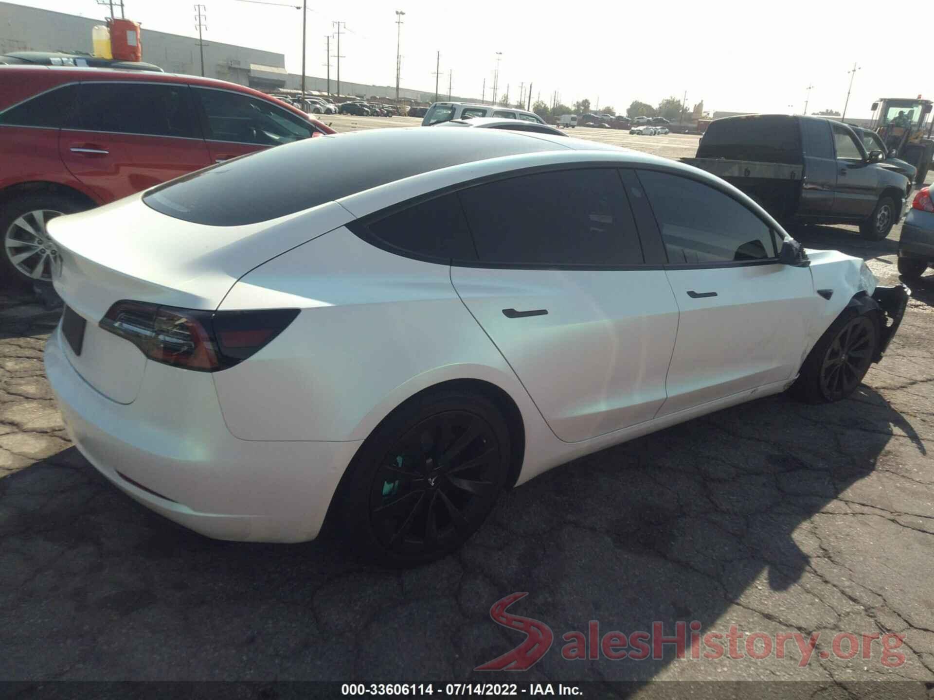 5YJ3E1EB9NF130964 2022 TESLA MODEL 3