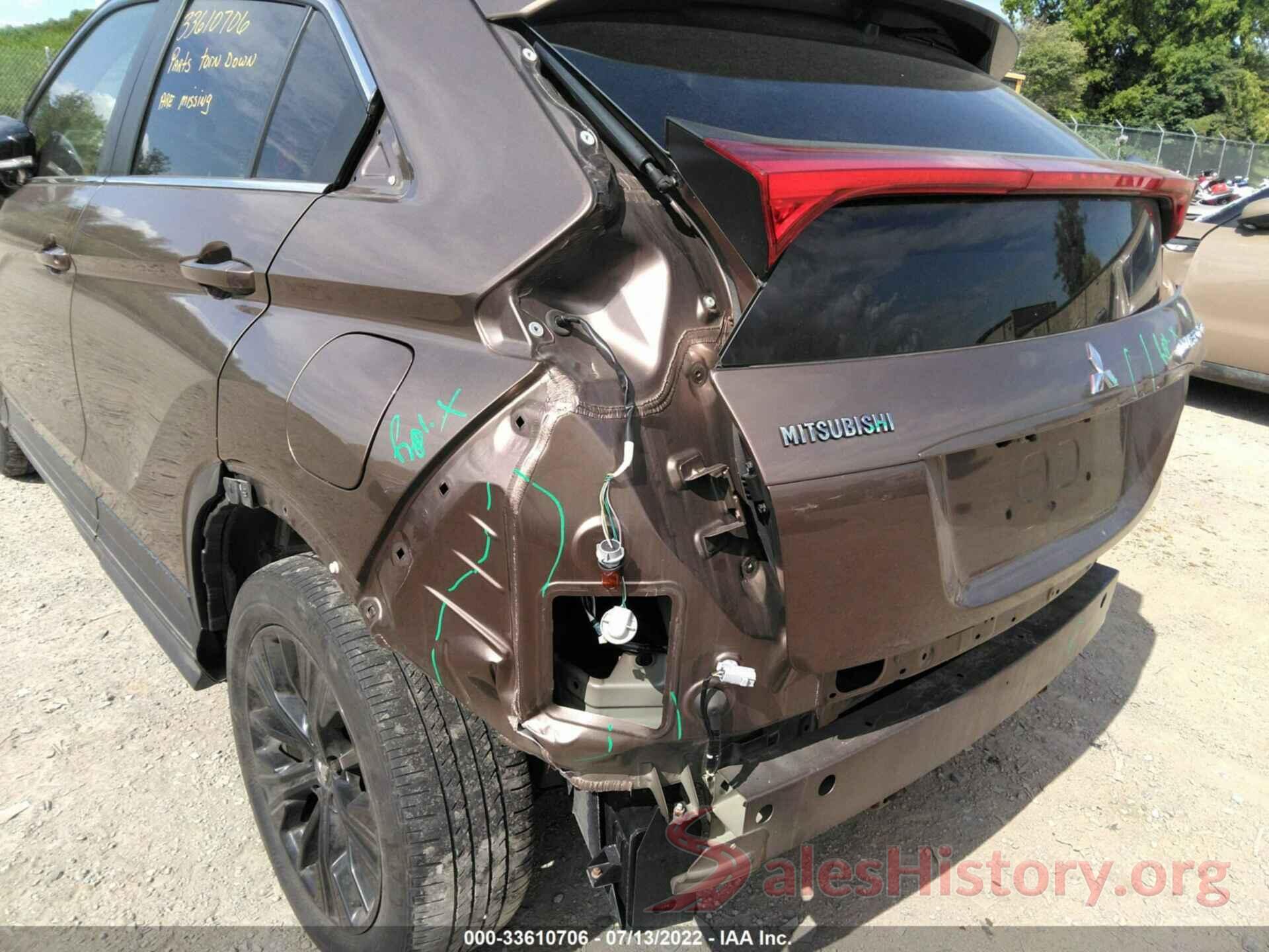 JA4AT4AA0JZ068994 2018 MITSUBISHI ECLIPSE CROSS