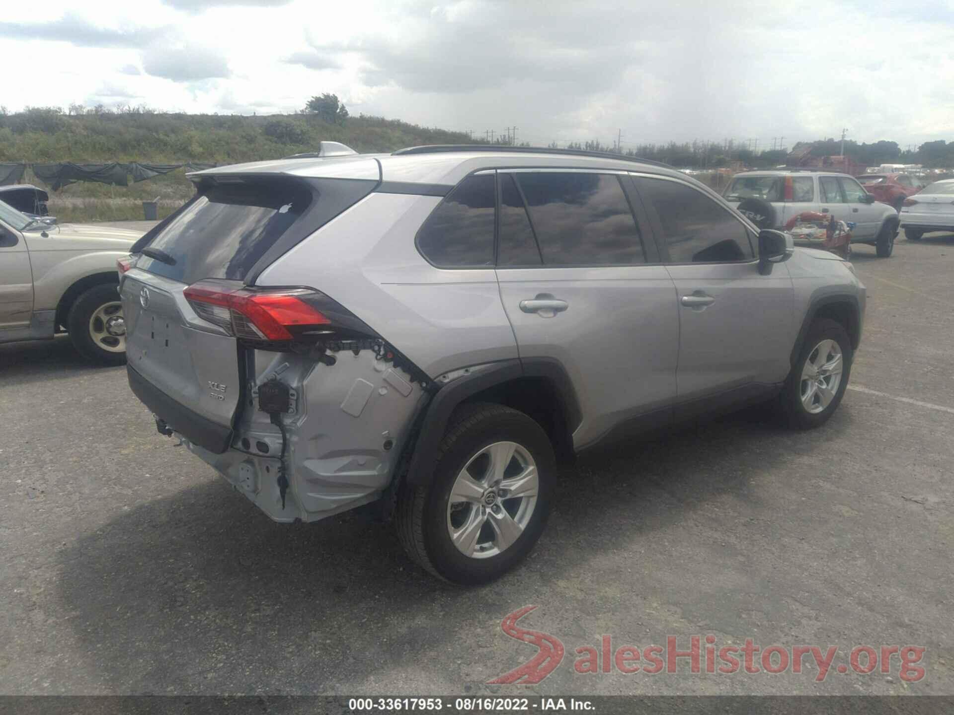 2T3P1RFV3MC190303 2021 TOYOTA RAV4