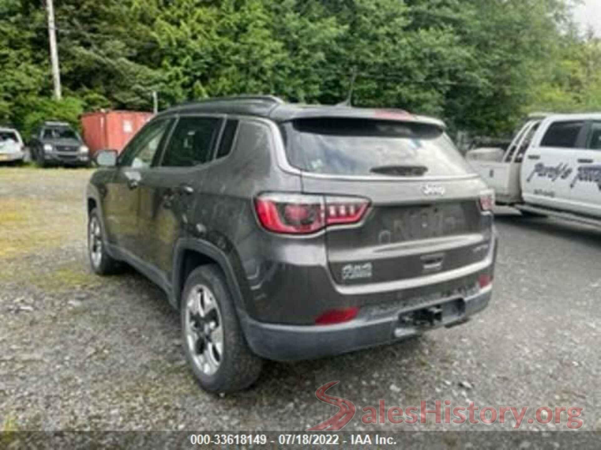 3C4NJDCB7JT177043 2018 JEEP COMPASS