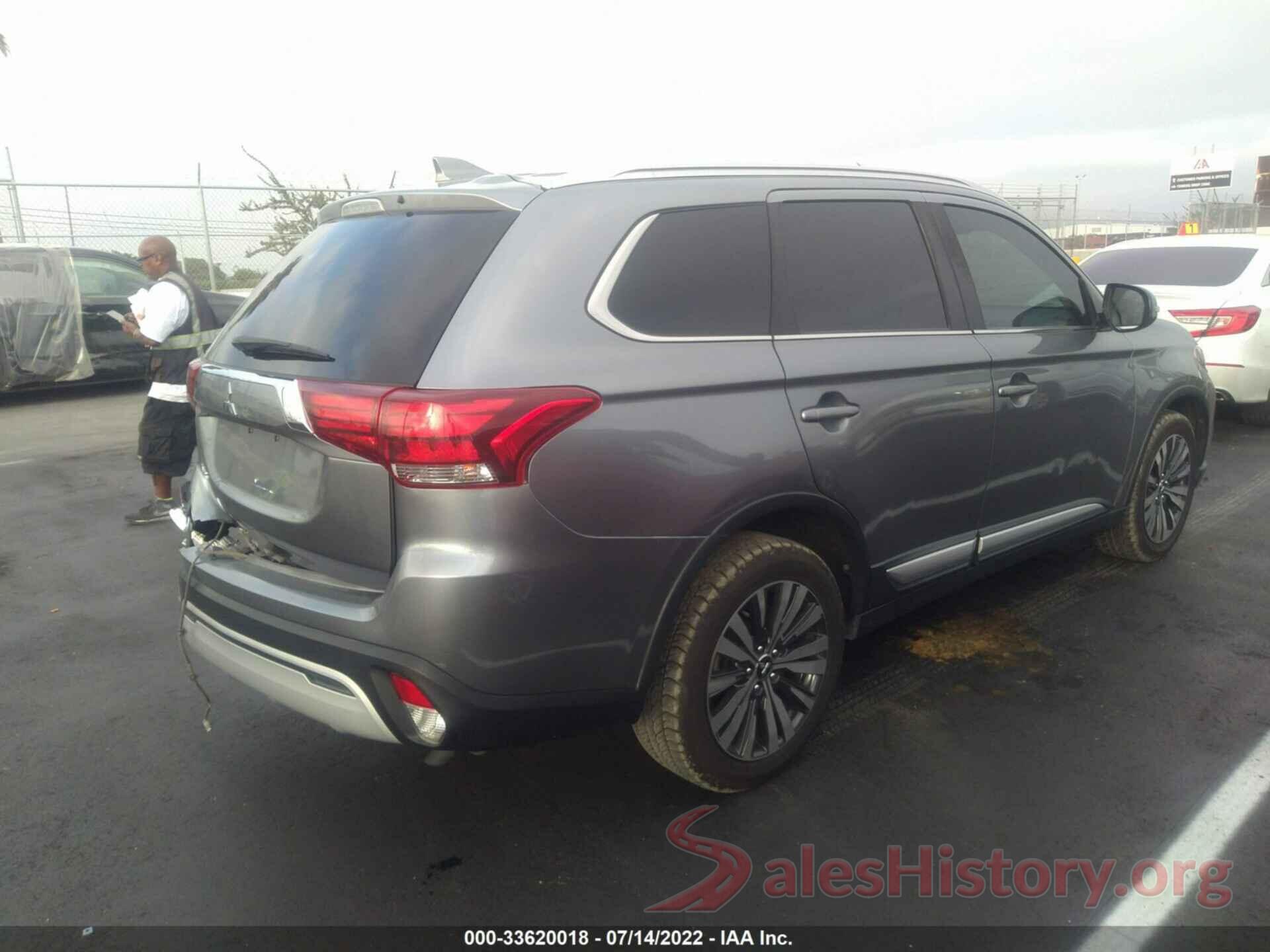 JA4AD3A30KZ028103 2019 MITSUBISHI OUTLANDER