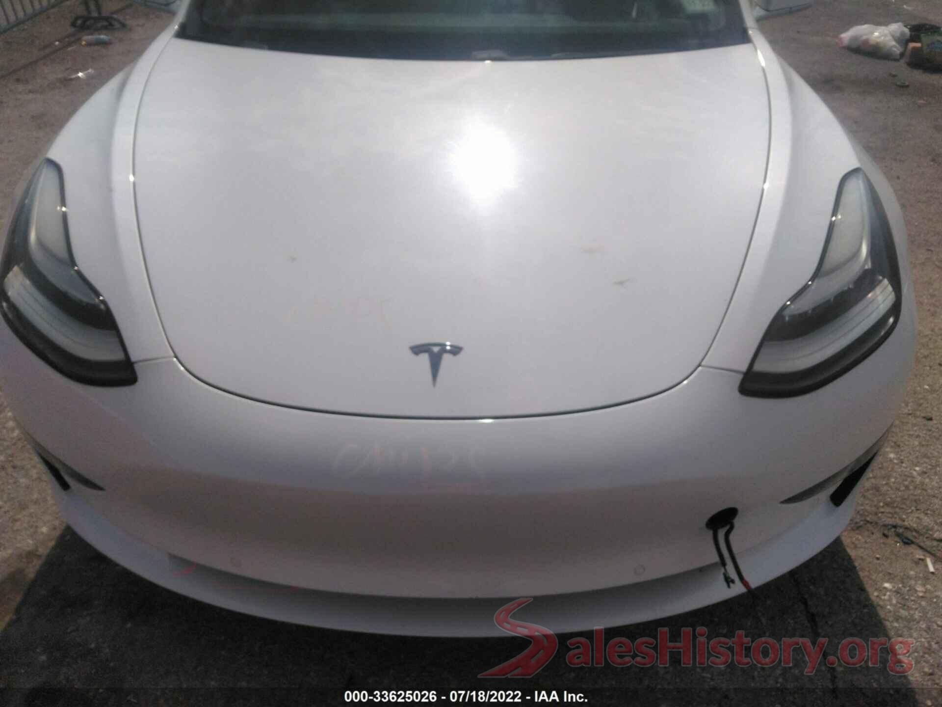 5YJ3E1EB9JF108442 2018 TESLA MODEL 3