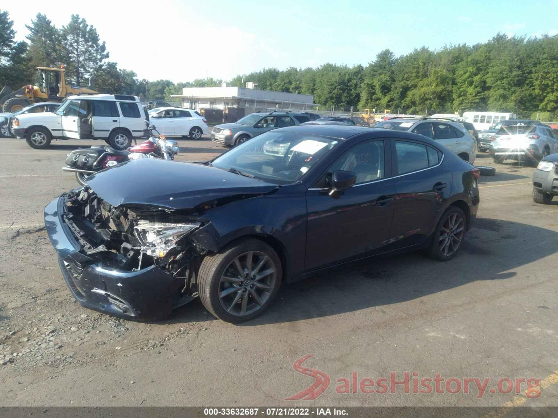 3MZBN1W33JM215496 2018 MAZDA MAZDA3 4-DOOR