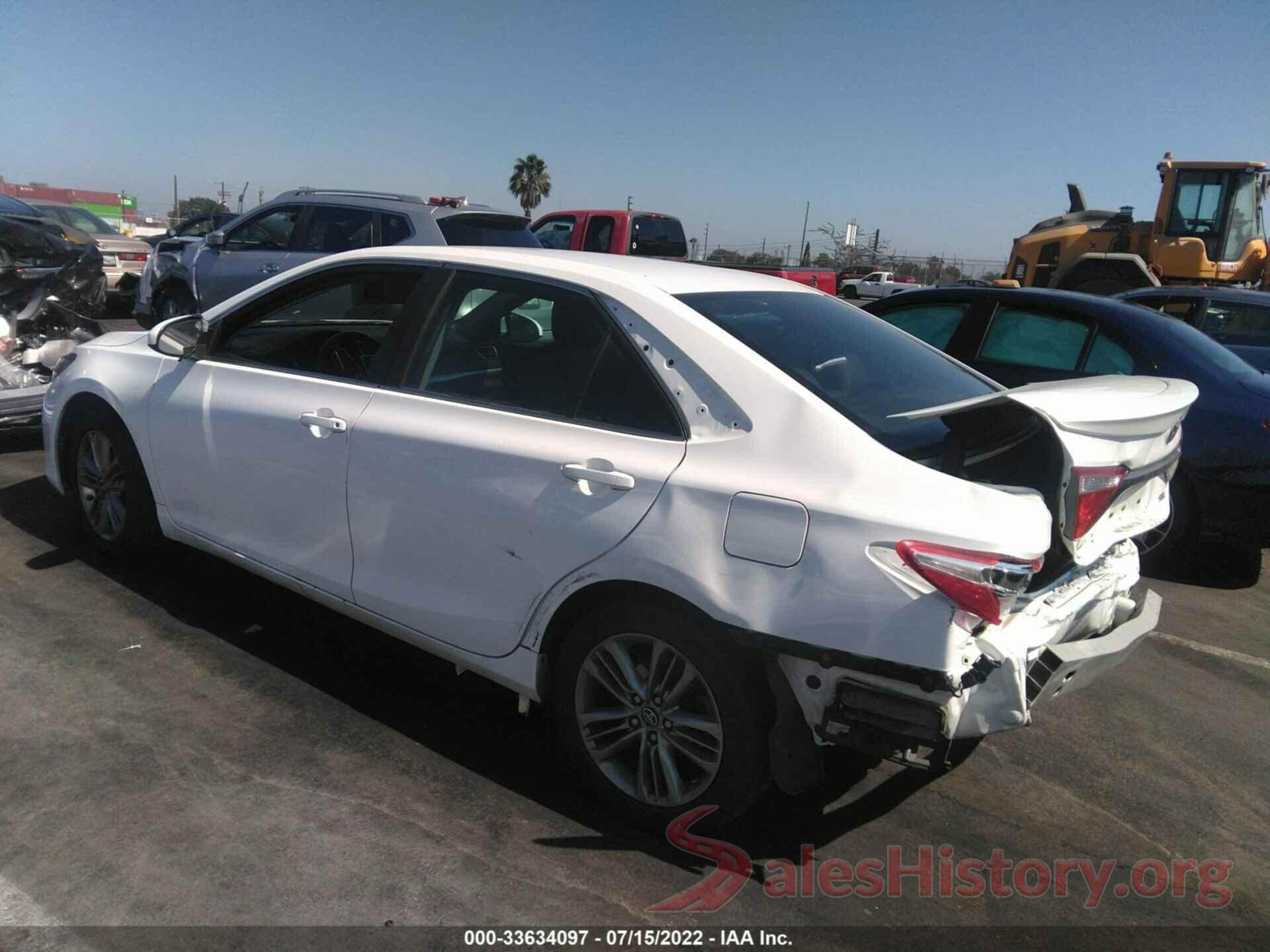 4T1BF1FK3GU243242 2016 TOYOTA CAMRY