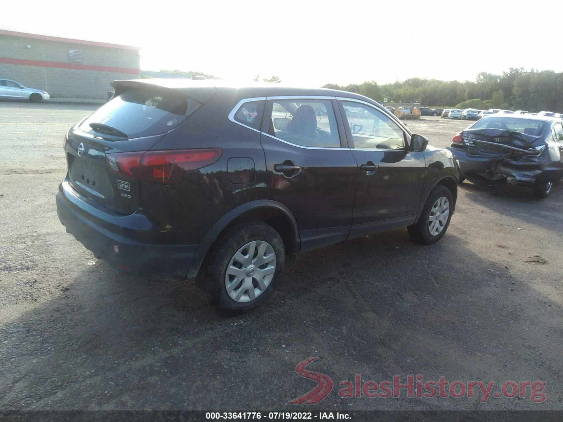 JN1BJ1CR5JW259428 2018 NISSAN ROGUE SPORT