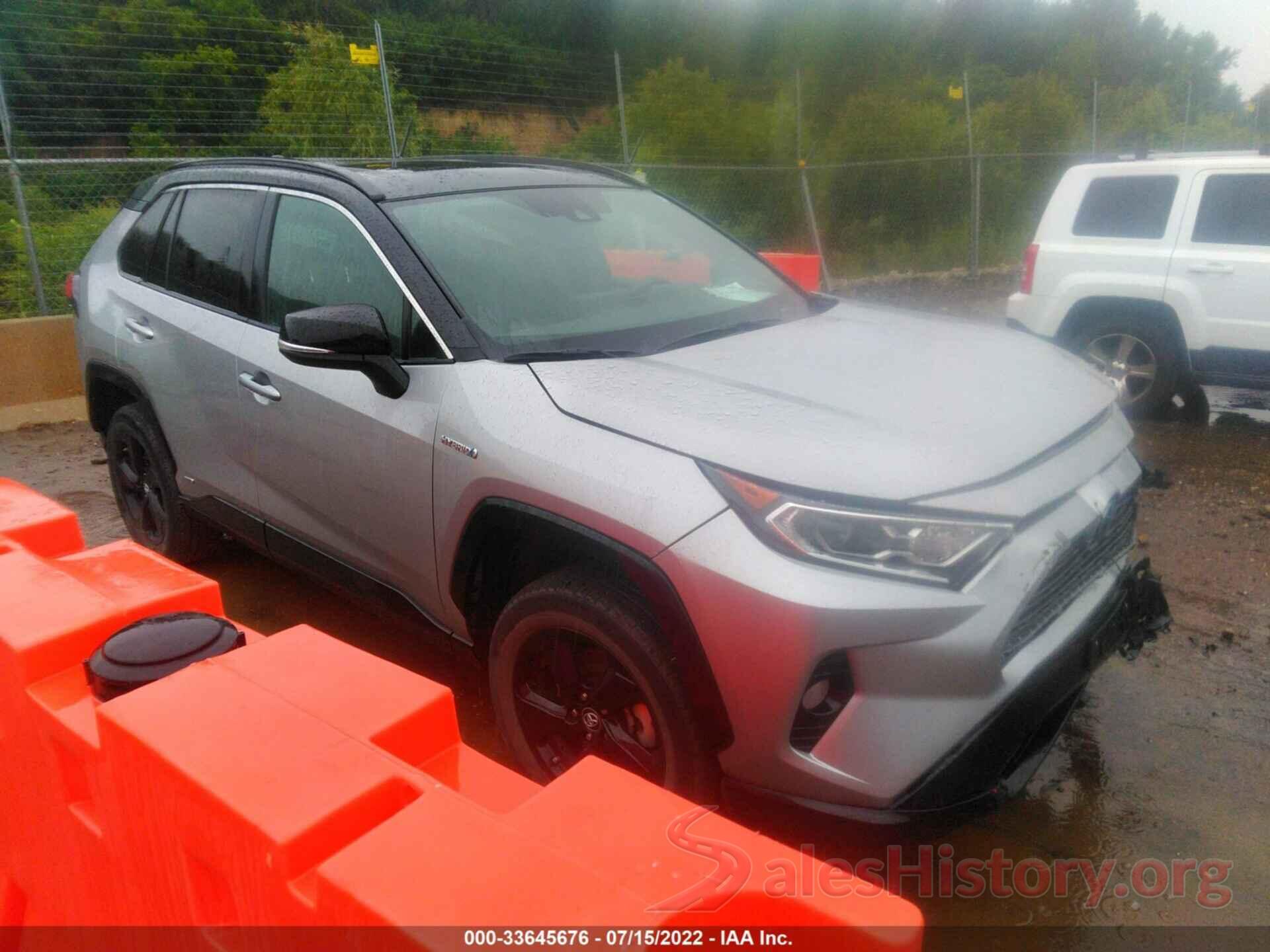 2T3EWRFV6KW038925 2019 TOYOTA RAV4