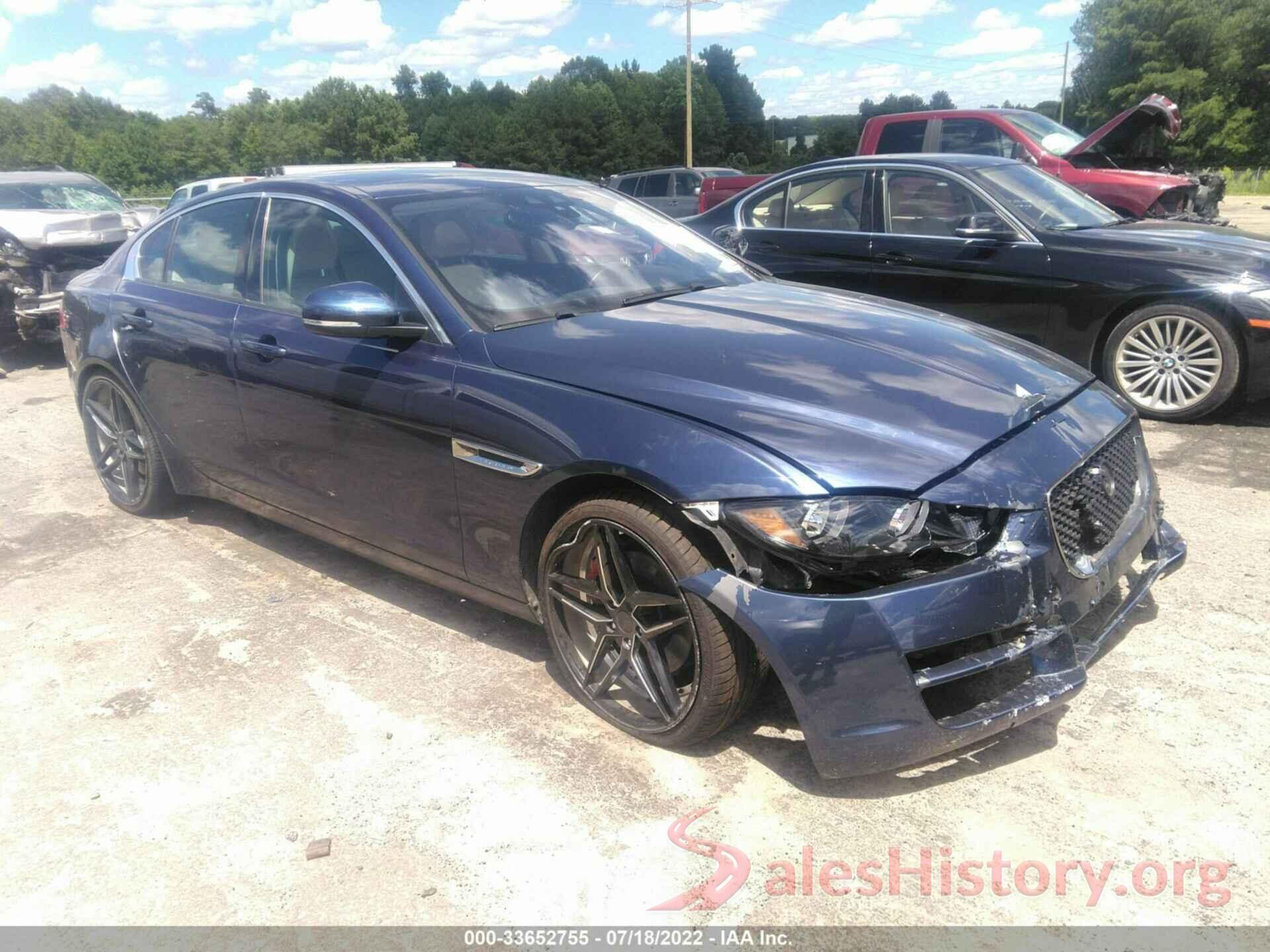 SAJAD4BG2HA964598 2017 JAGUAR XE