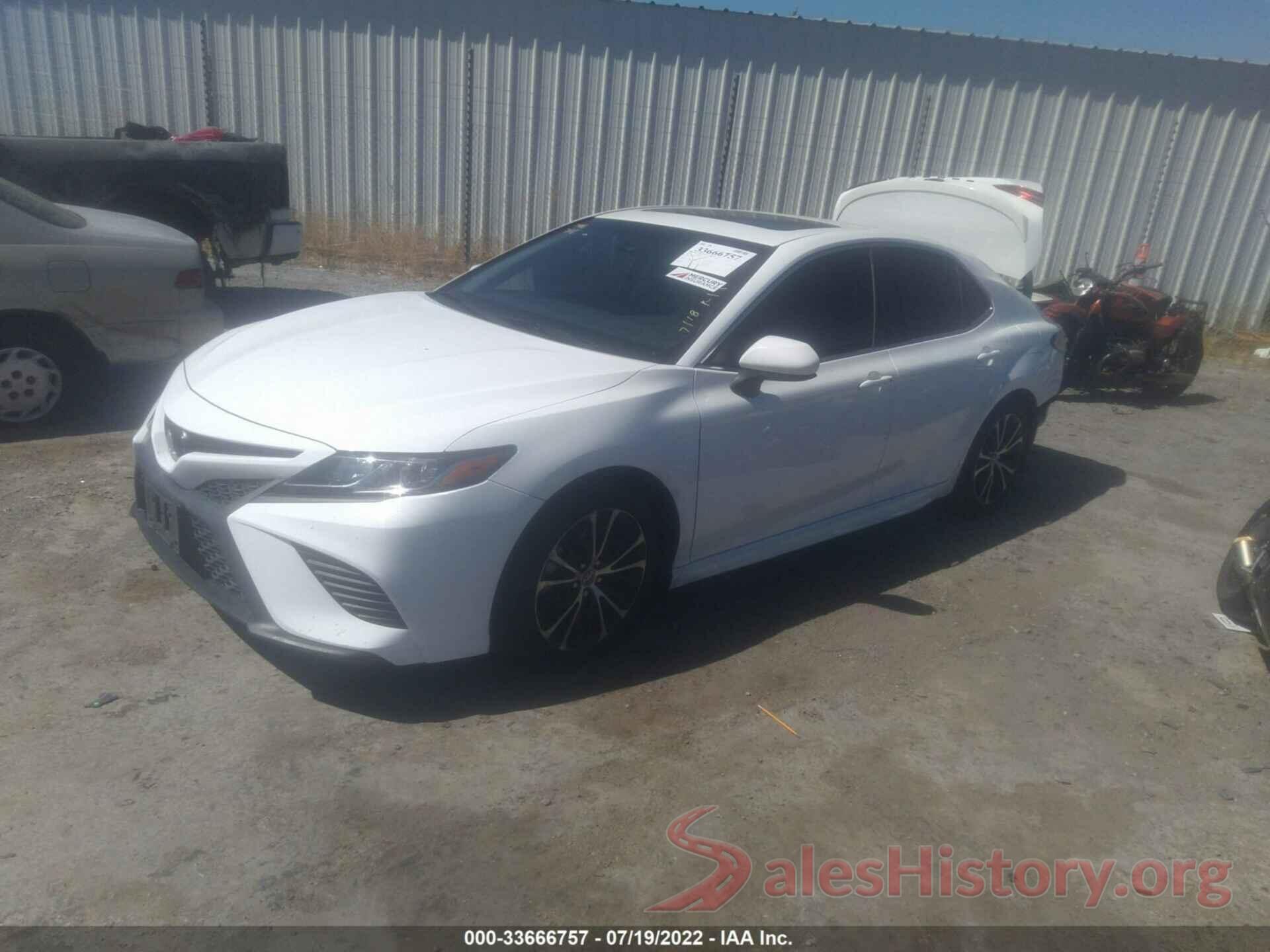 4T1B11HK3JU652876 2018 TOYOTA CAMRY