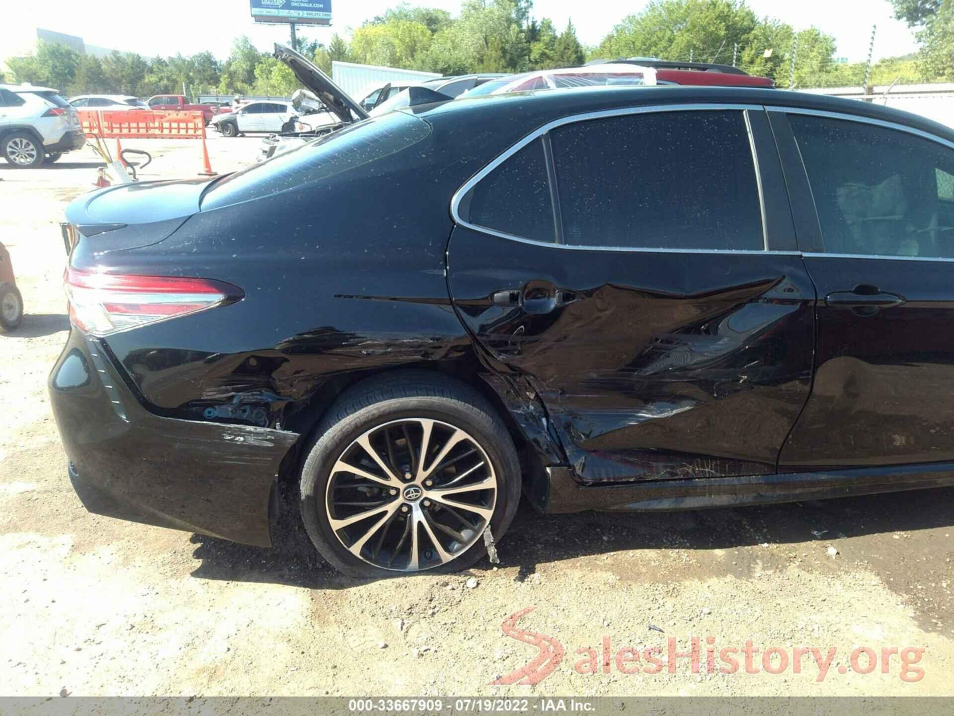 4T1B11HK4KU693017 2019 TOYOTA CAMRY