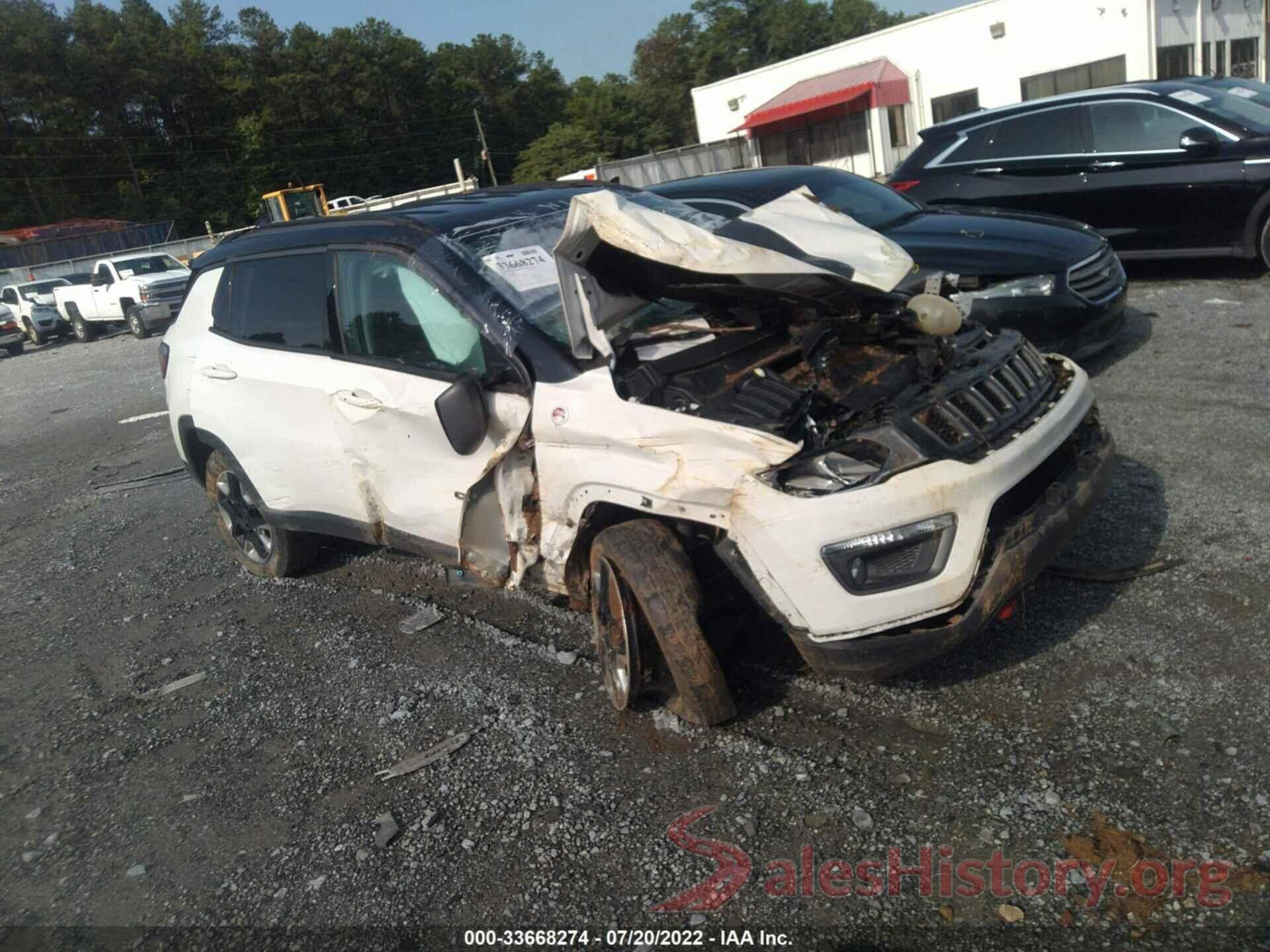 3C4NJDDB7JT162959 2018 JEEP COMPASS