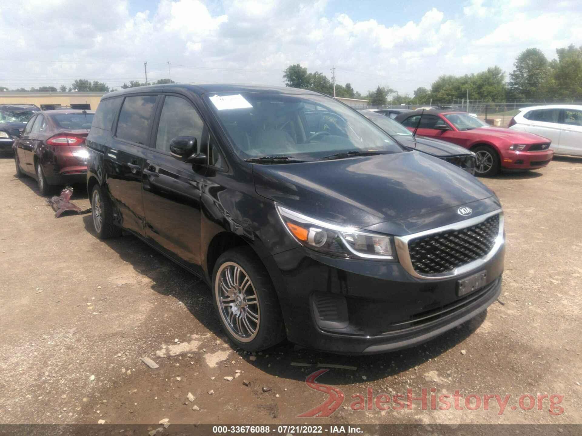 KNDMB5C10H6244740 2017 KIA SEDONA