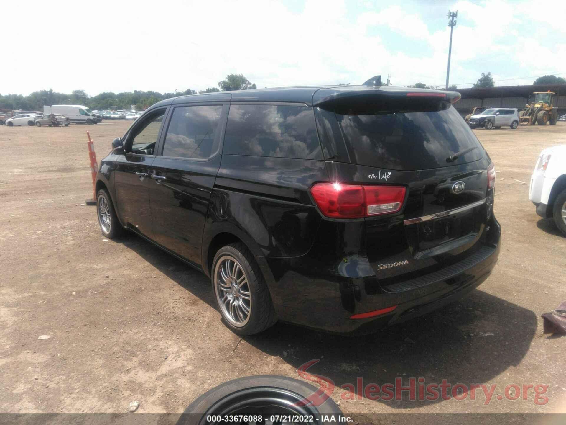 KNDMB5C10H6244740 2017 KIA SEDONA