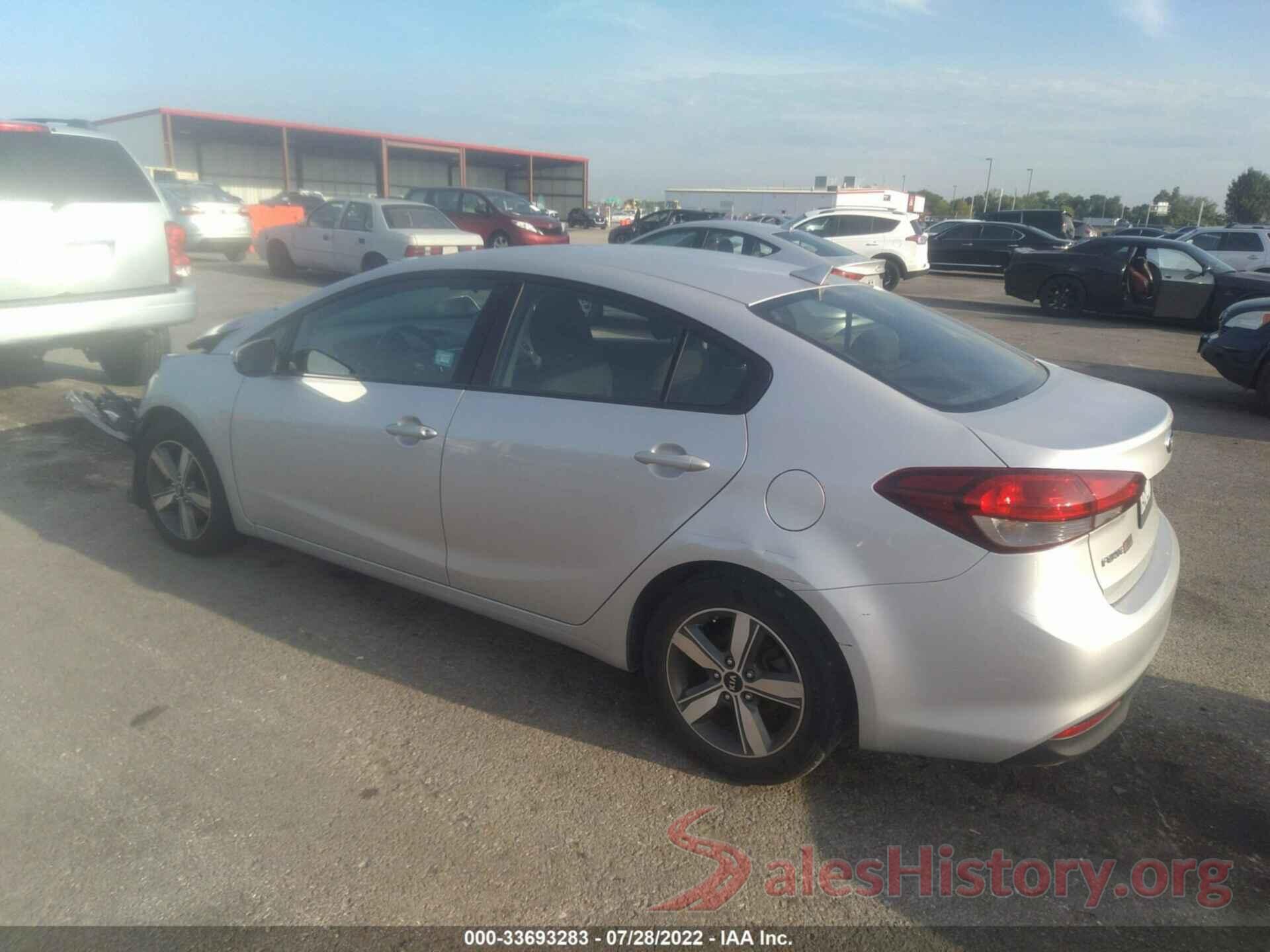 3KPFL4A76JE168917 2018 KIA FORTE