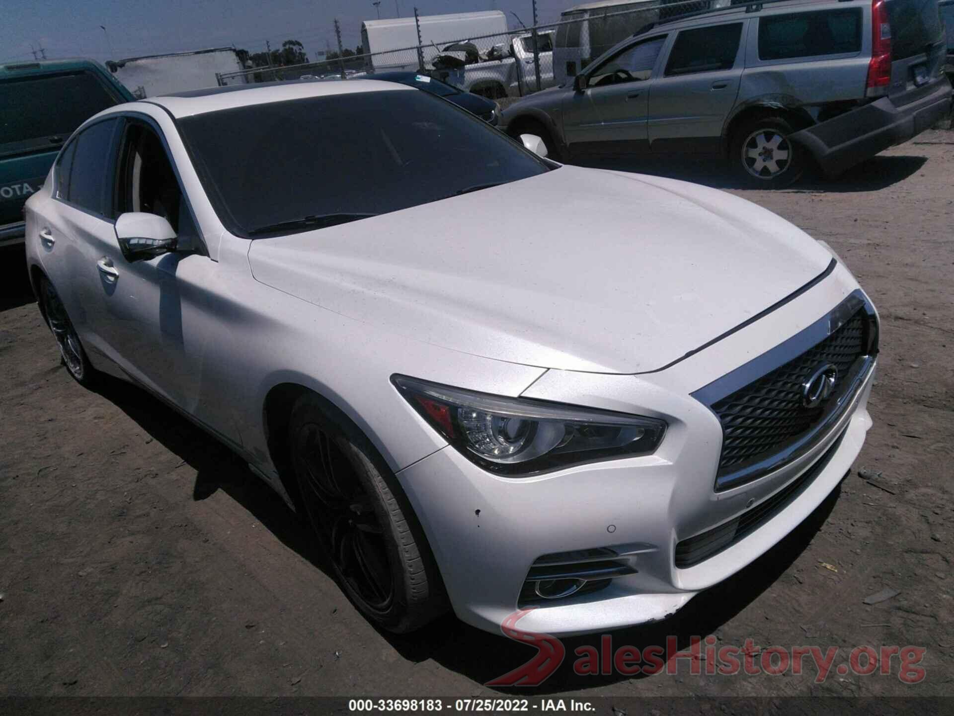 JN1EV7AP4HM734563 2017 INFINITI Q50