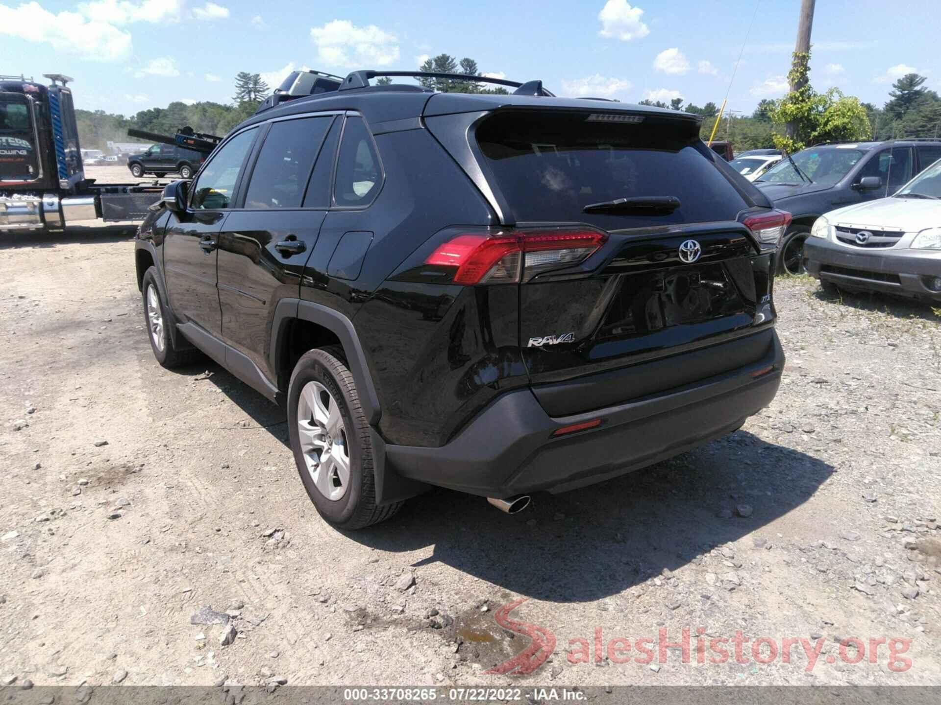 2T3P1RFV2MW227923 2021 TOYOTA RAV4