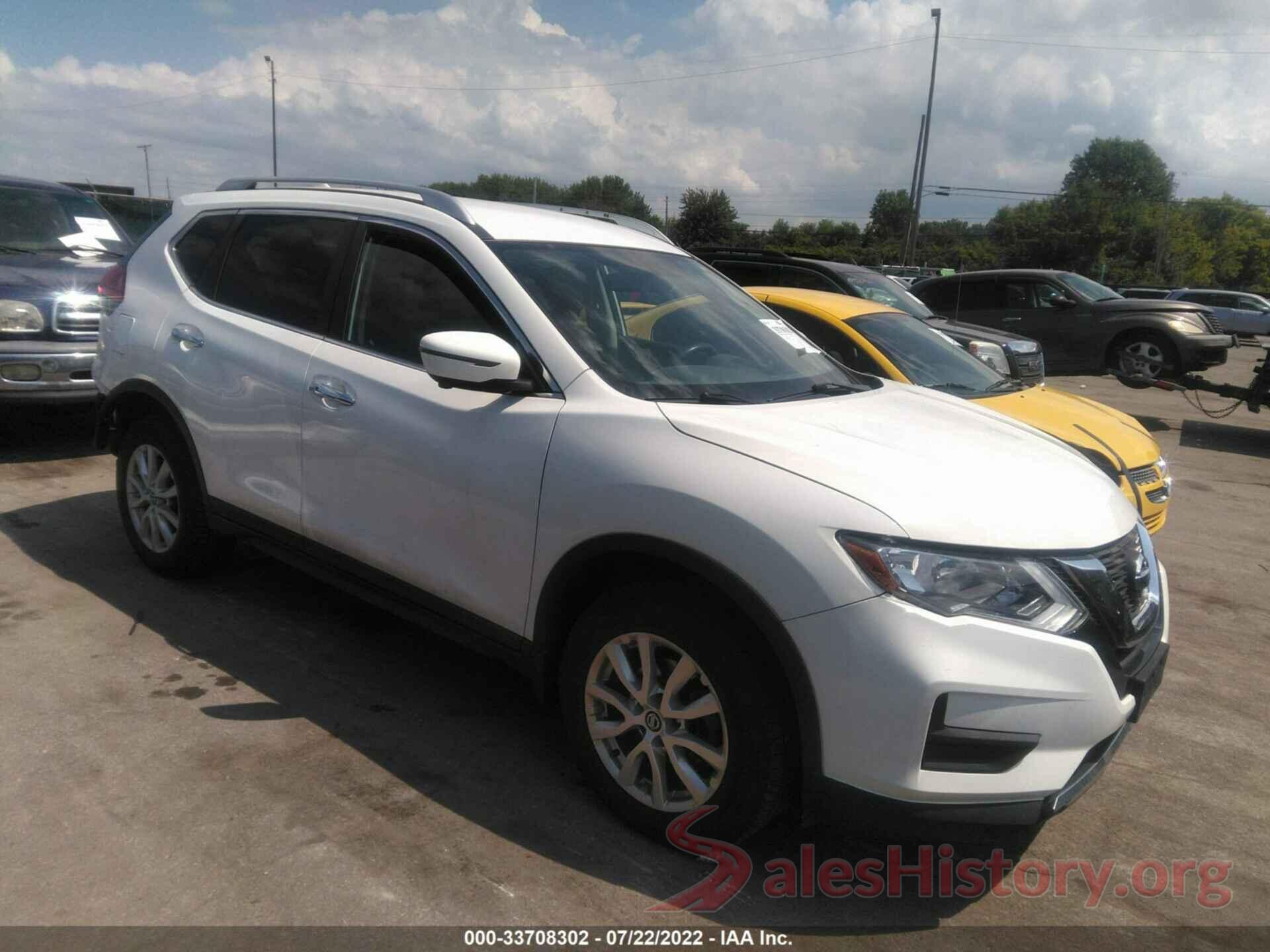 KNMAT2MV8HP550269 2017 NISSAN ROGUE