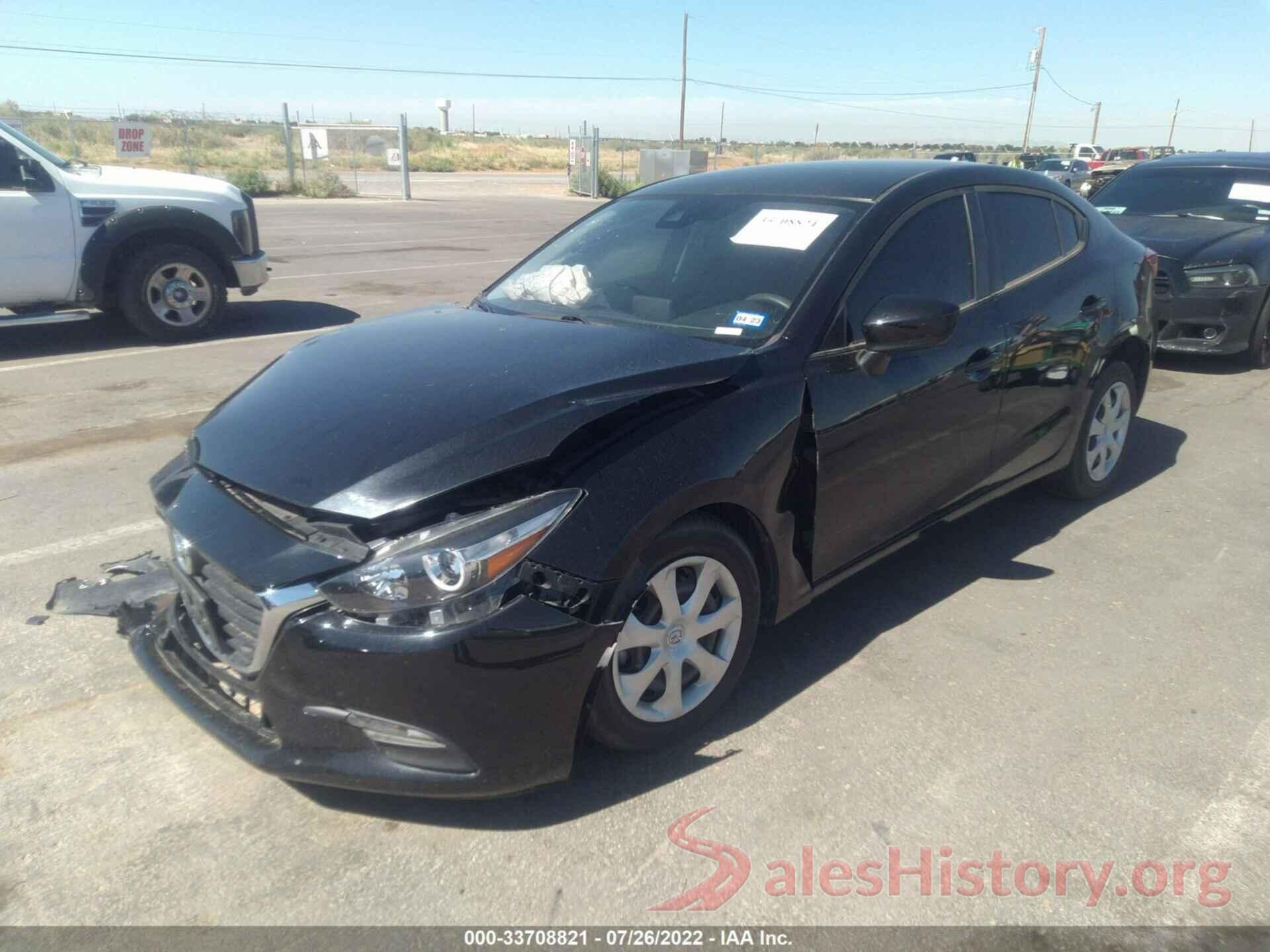 3MZBN1U70JM228499 2018 MAZDA MAZDA3 4-DOOR