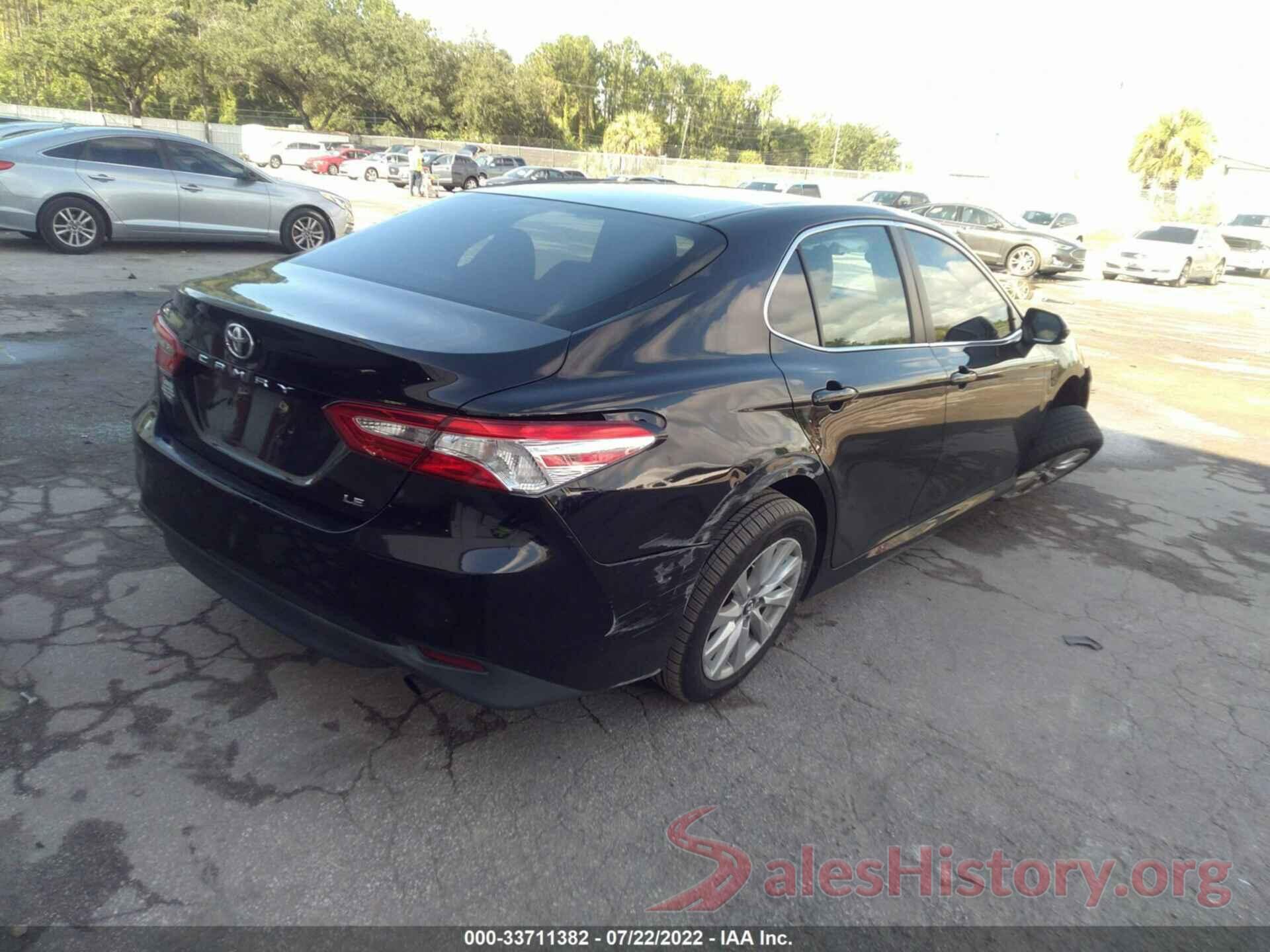 4T1B11HK6JU622366 2018 TOYOTA CAMRY