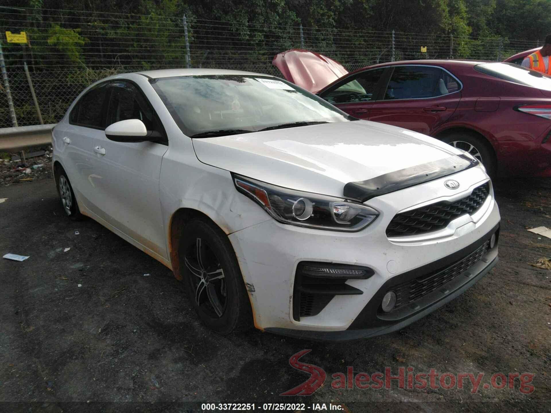 3KPF24AD8KE124119 2019 KIA FORTE