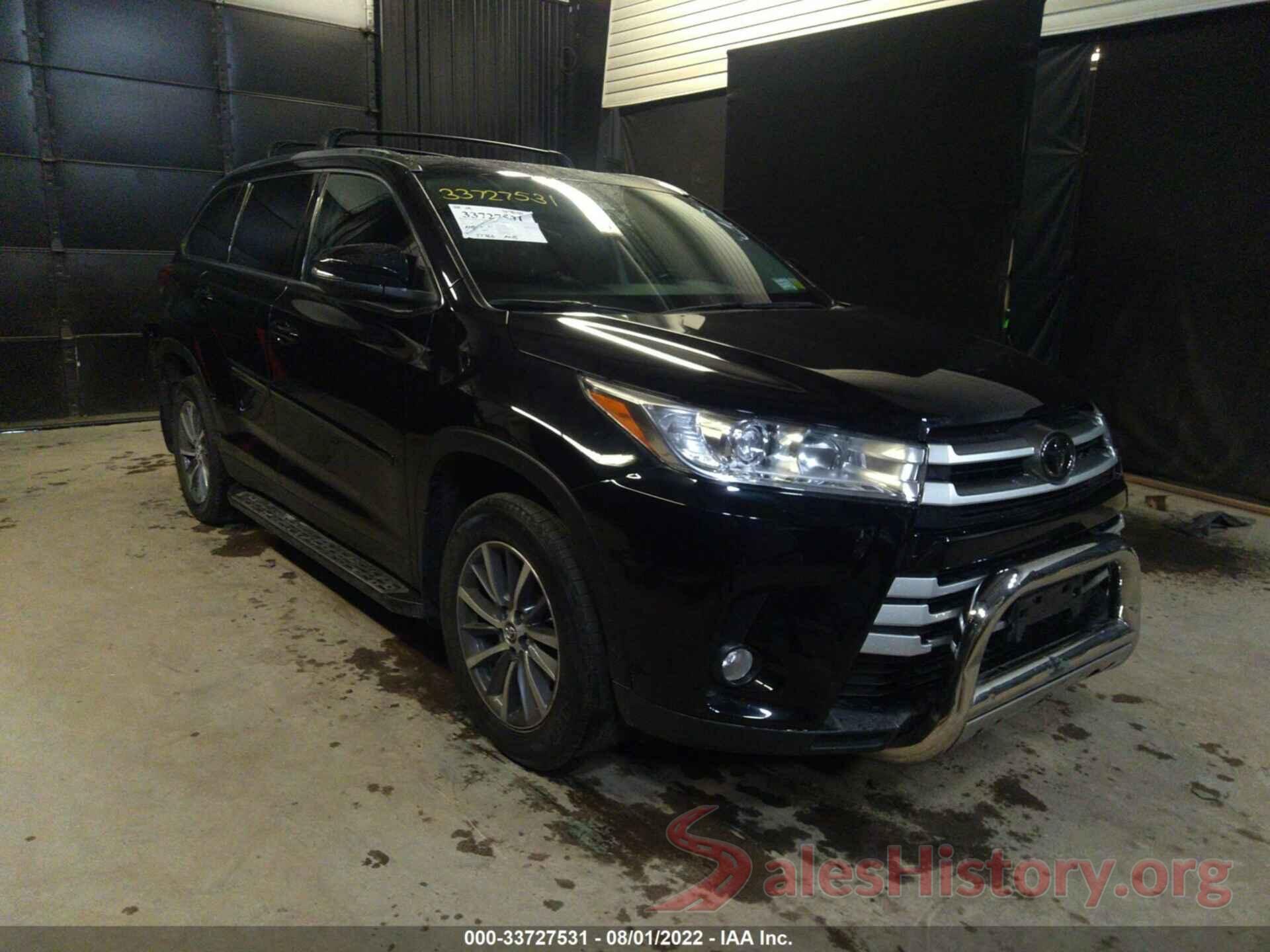 5TDJZRFH2KS587989 2019 TOYOTA HIGHLANDER