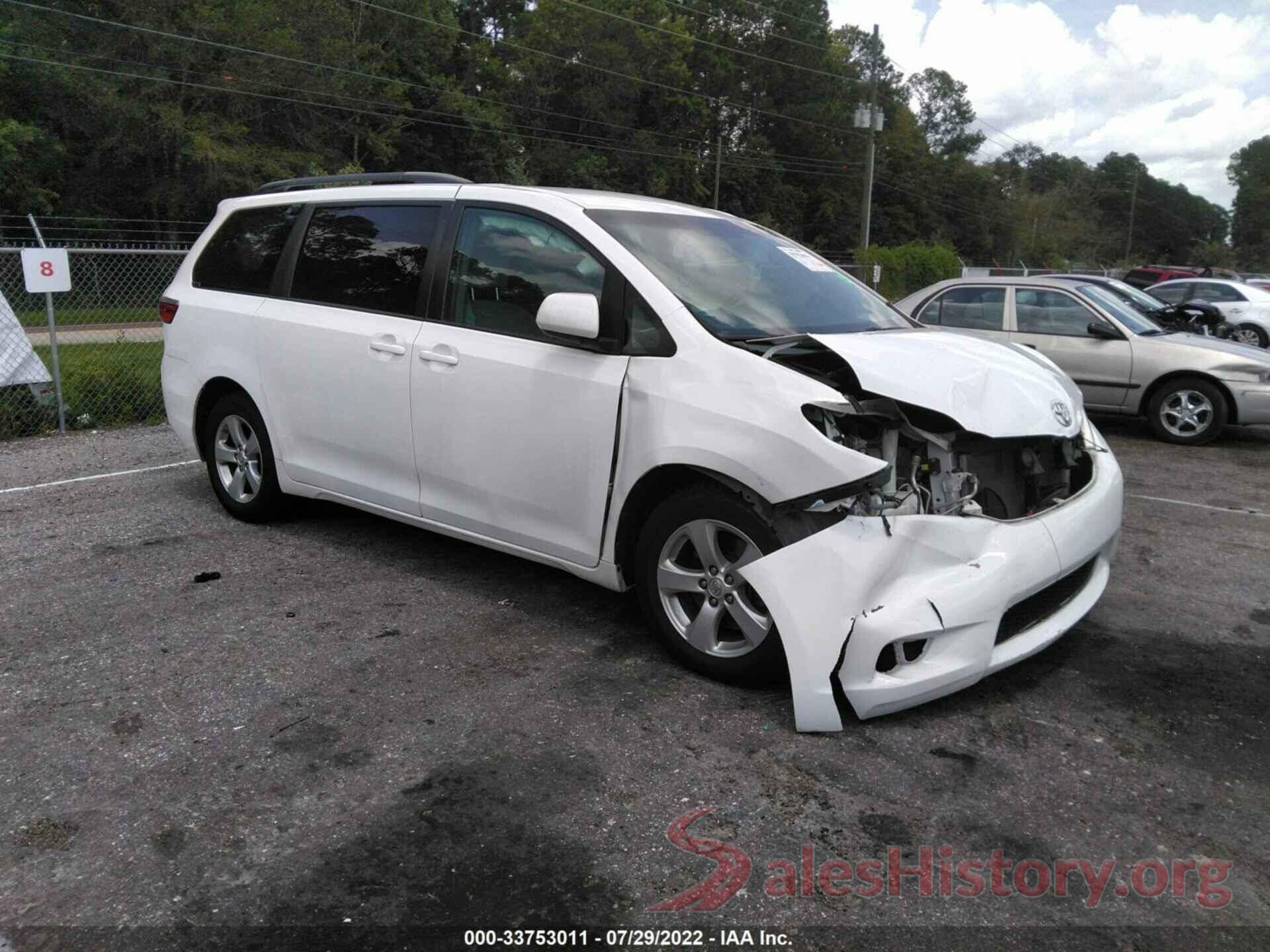 5TDKK3DCXFS586690 2015 TOYOTA SIENNA