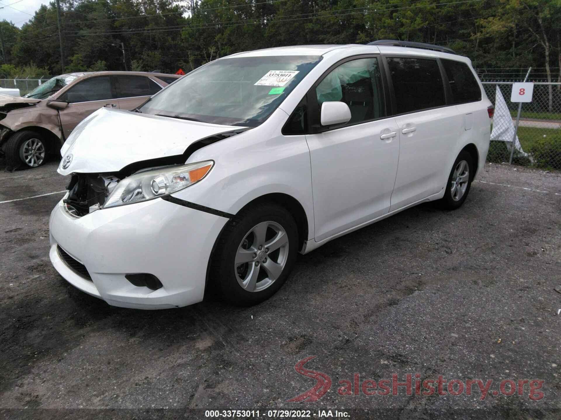 5TDKK3DCXFS586690 2015 TOYOTA SIENNA